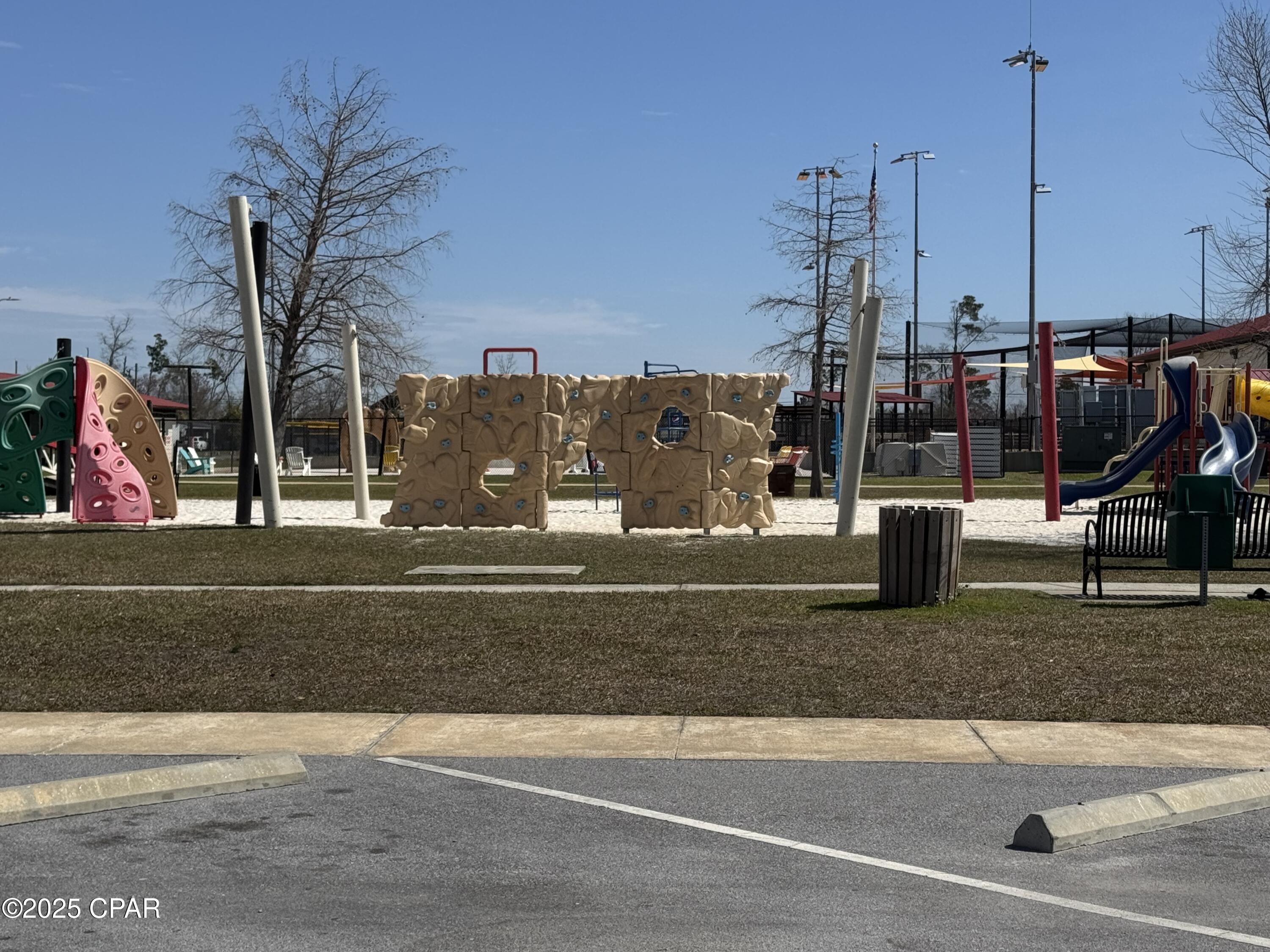 Image 42 For 1220 Mississippi Avenue