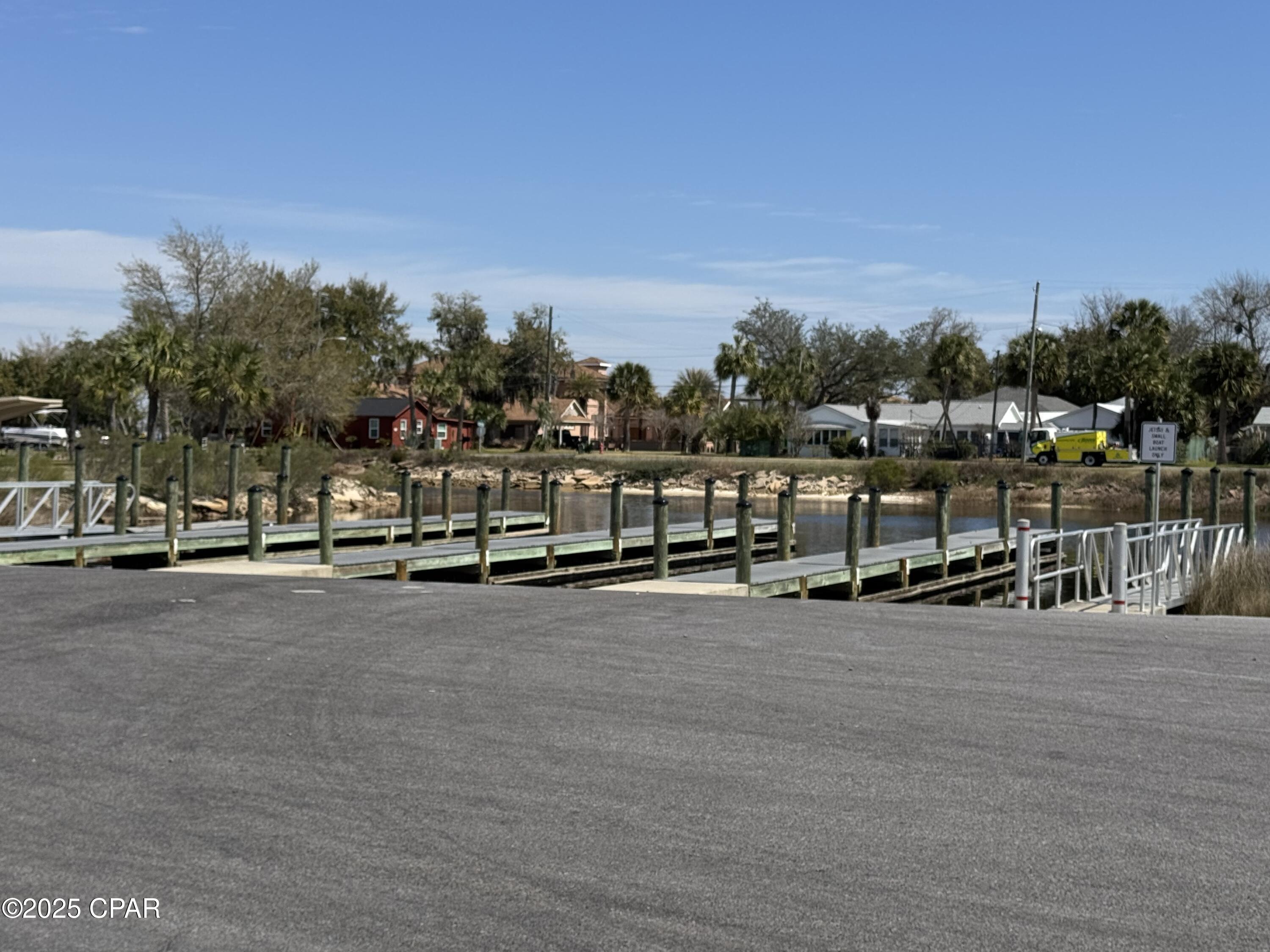 Image 49 For 1220 Mississippi Avenue