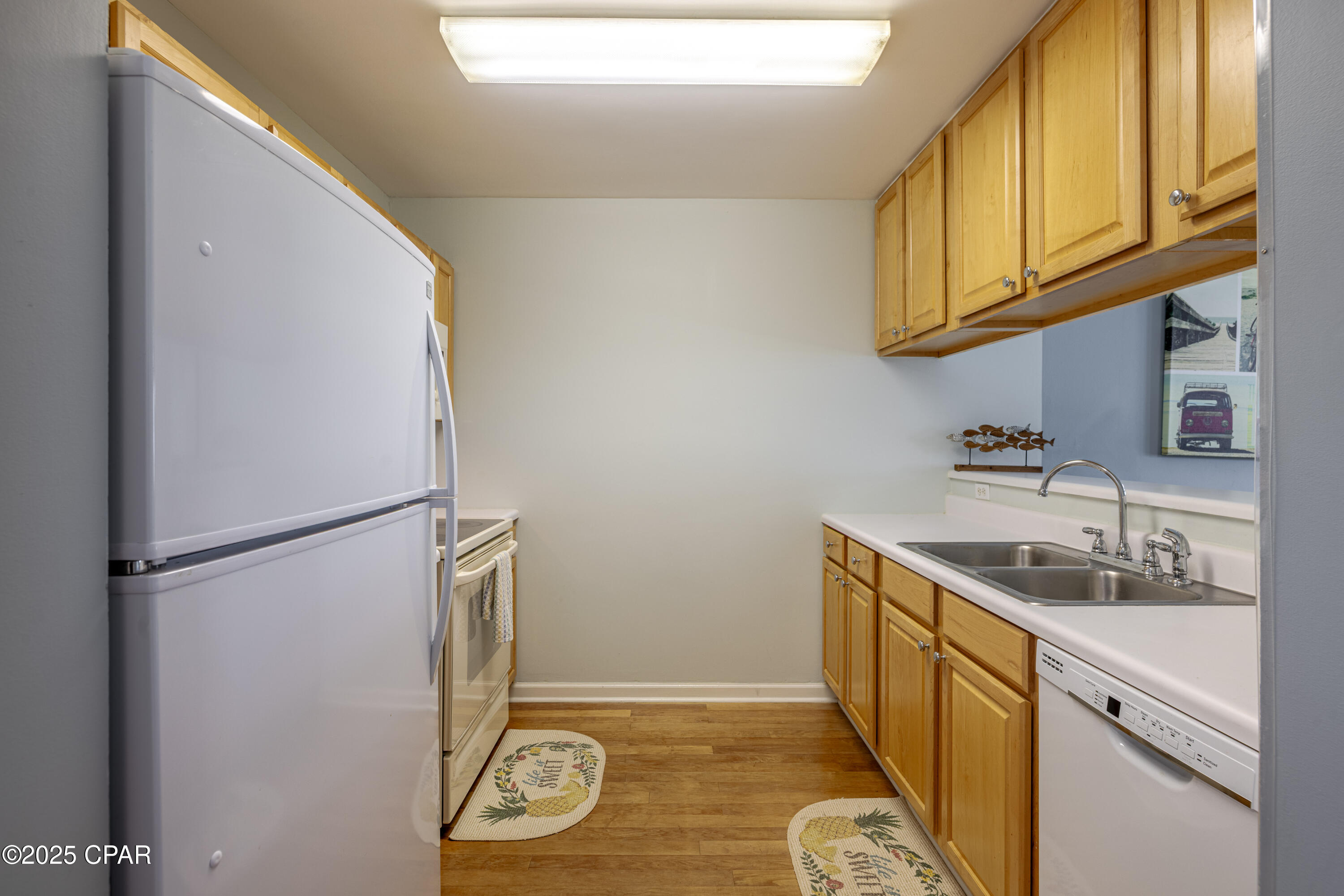 Image 9 For 6215 Thomas Drive 121