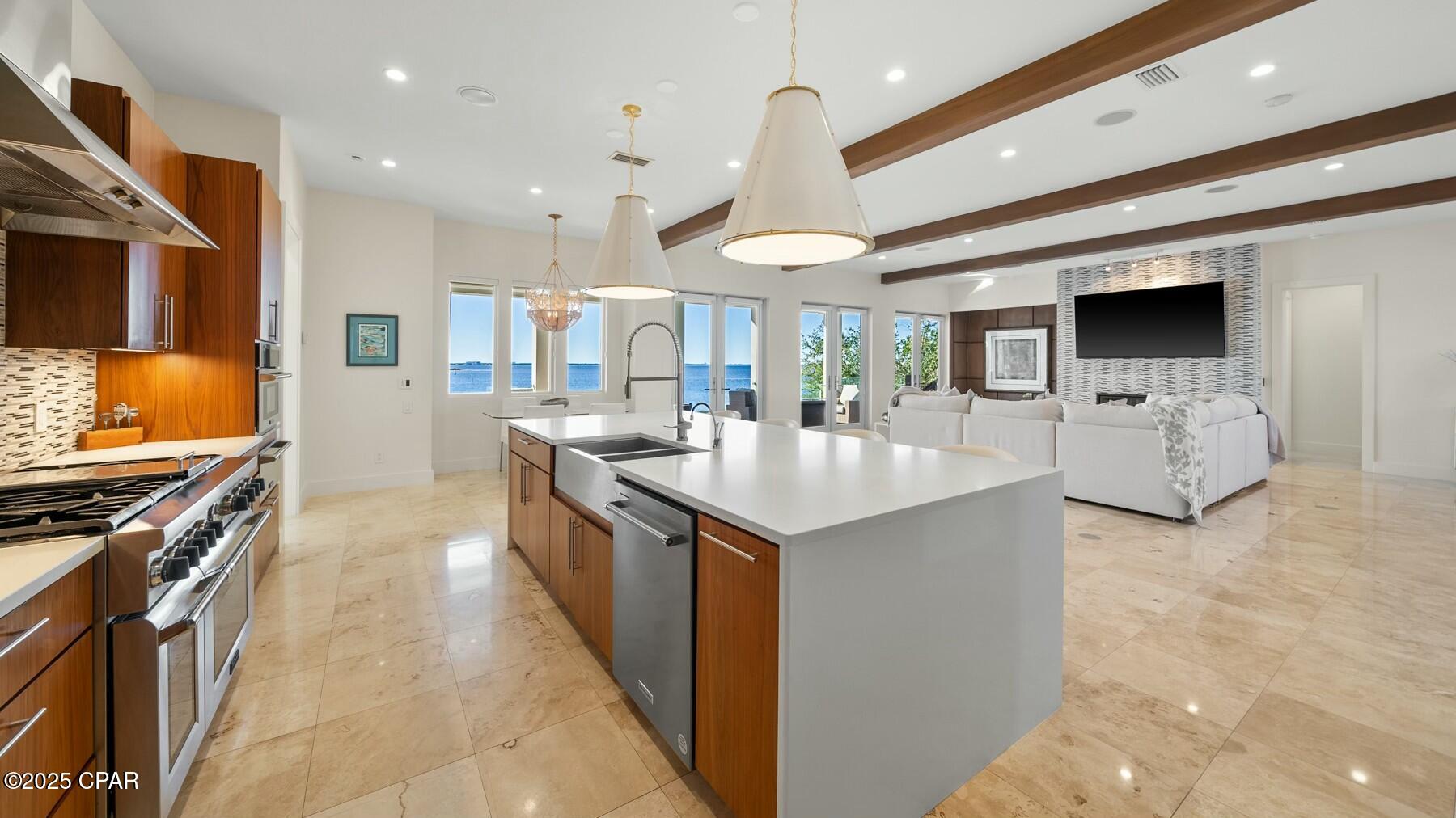 Image 25 For 4200 Northshore Islands Road