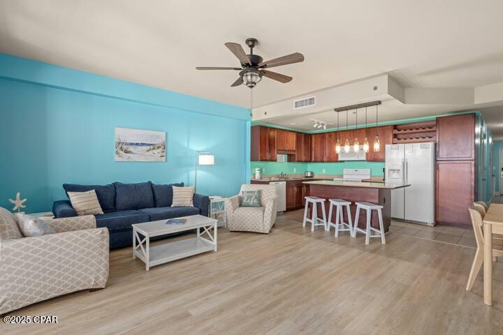 Image 10 For 9902 Thomas  1236