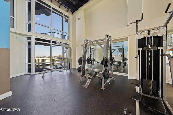 Image 28 For 9902 Thomas  1236