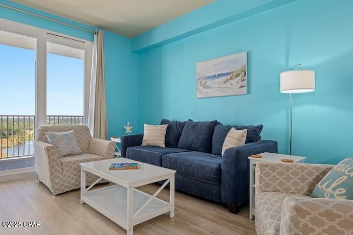 Image 7 For 9902 Thomas  1236