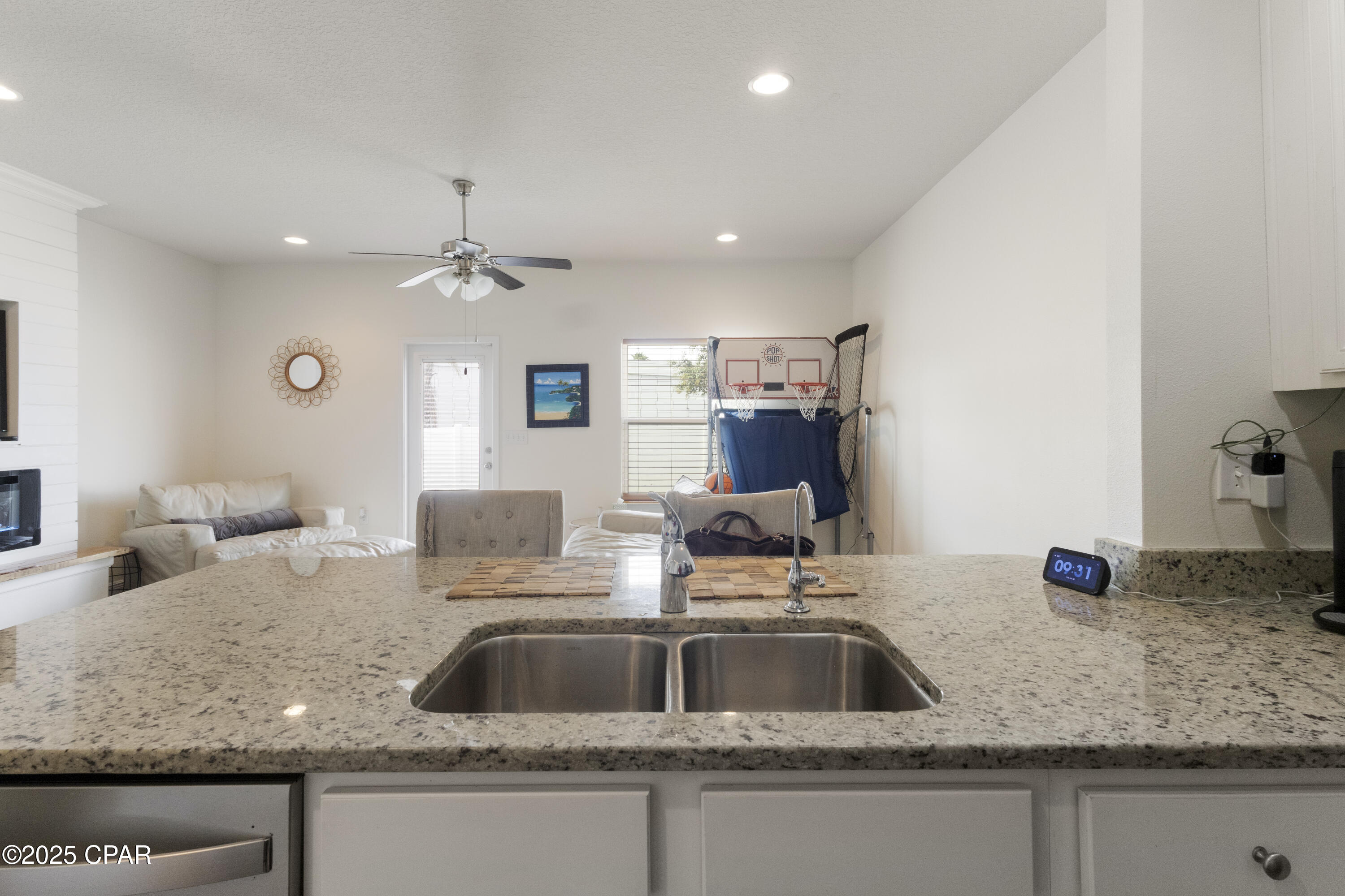 Image 16 For 7484 Shadow Lake Drive