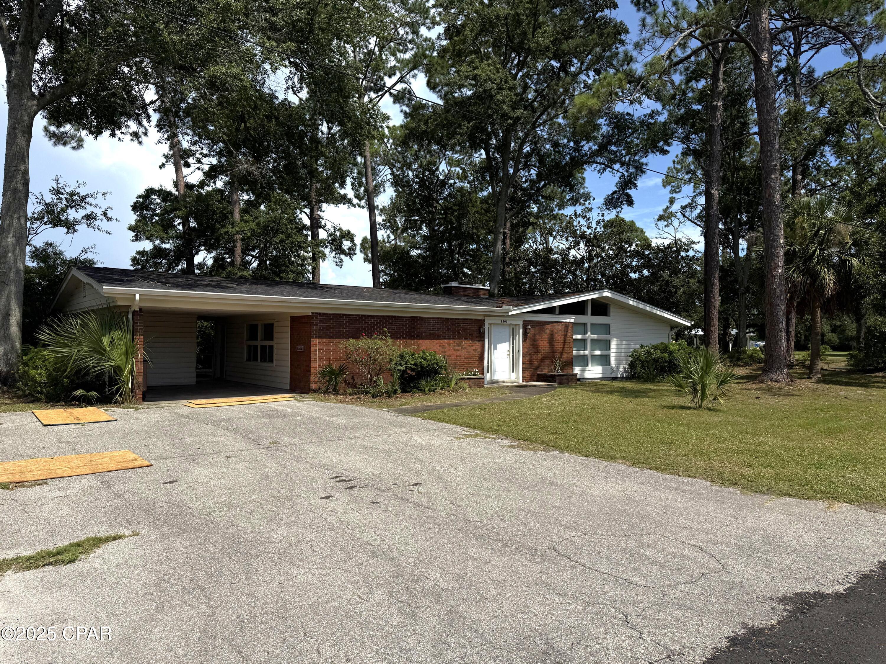 Image 16 For 2203 Monument Avenue