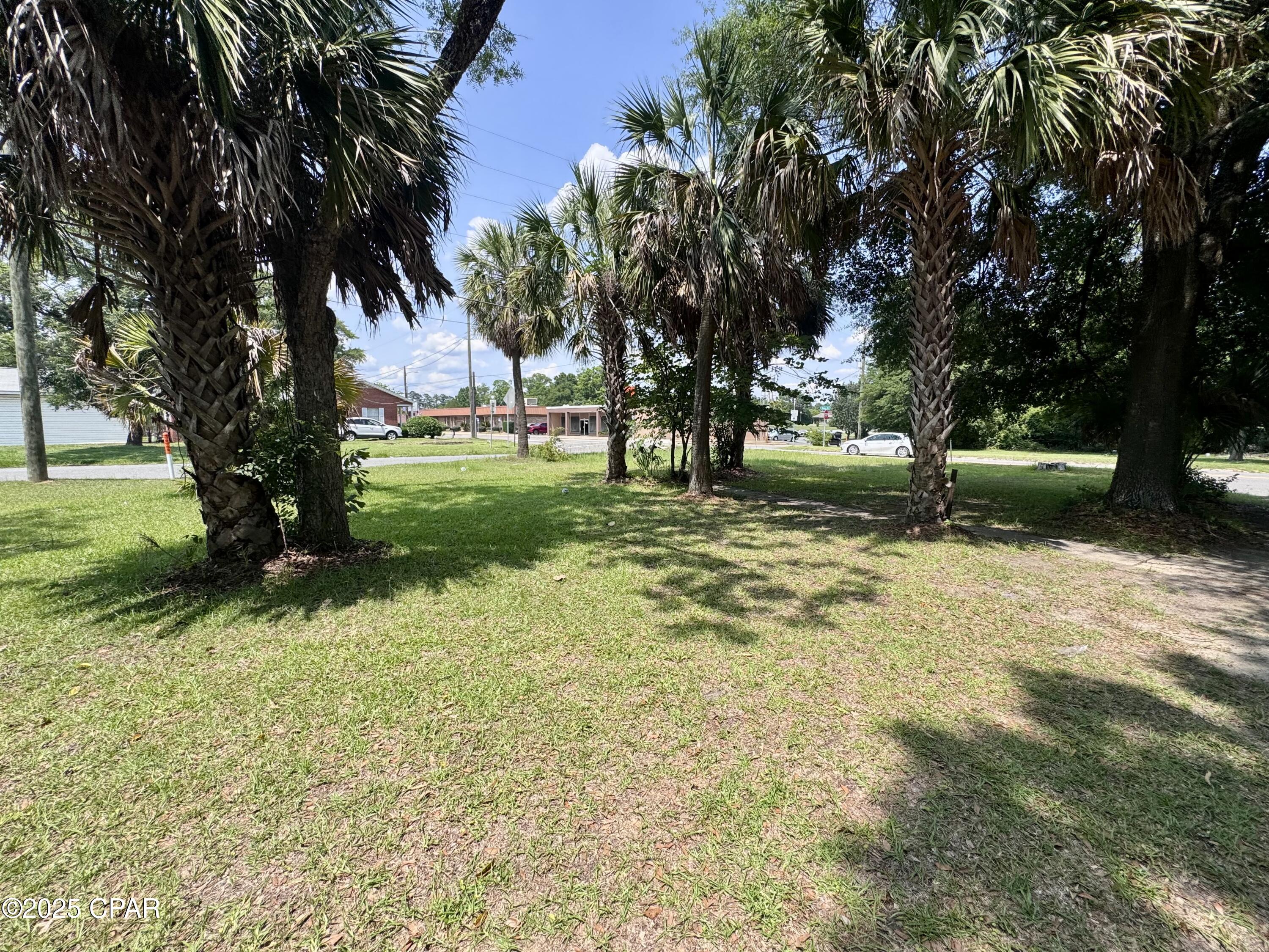 Image 8 For 5295 Brown Street Street