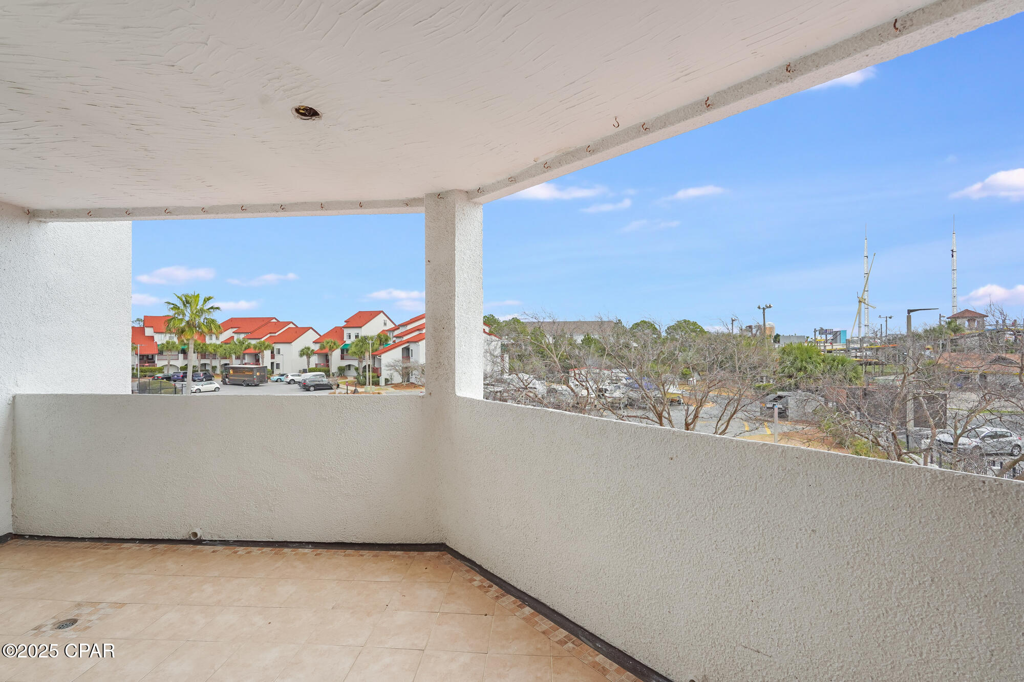 Image 22 For 8730 Thomas Drive 1201-b