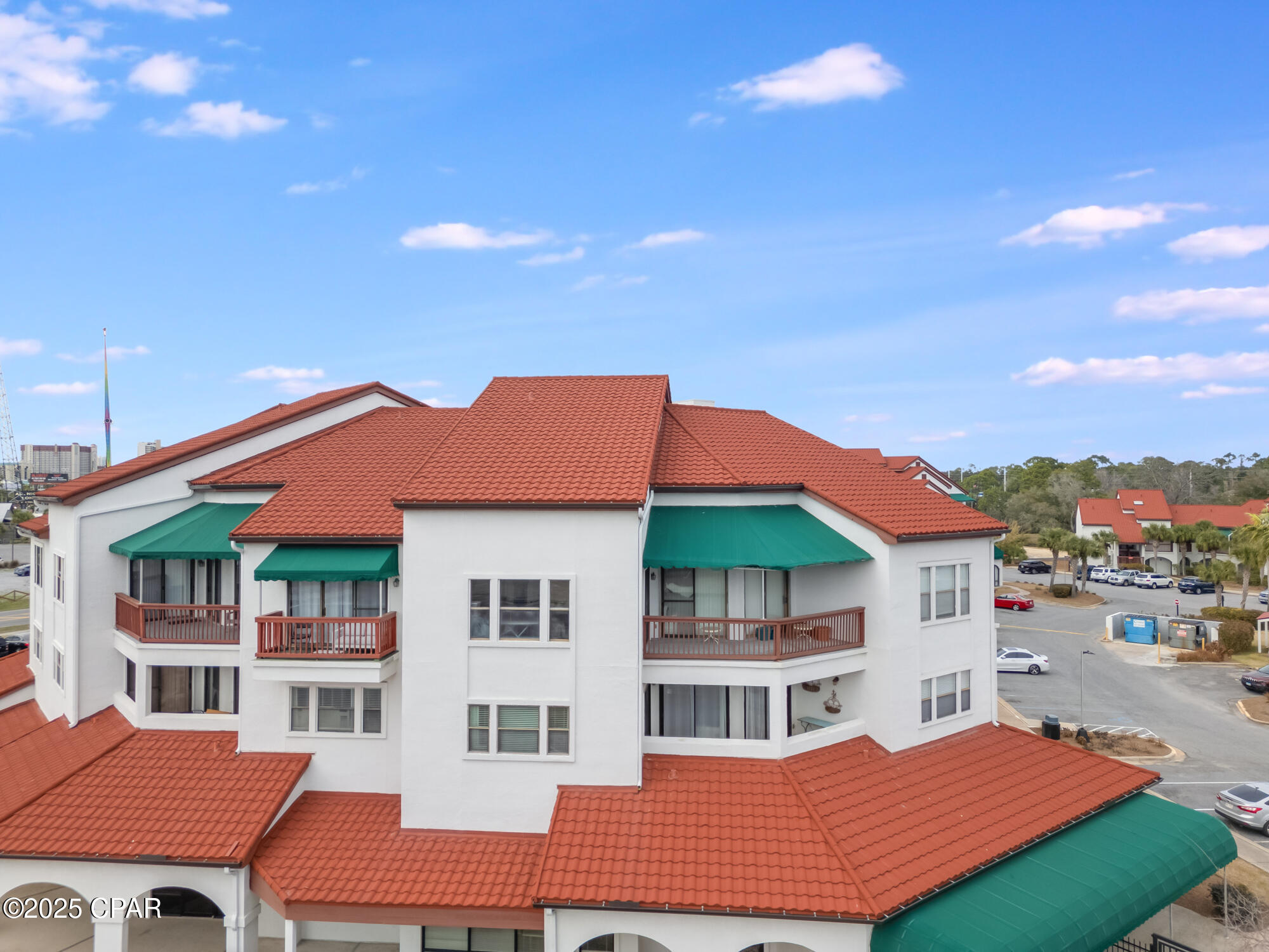 Image 27 For 8730 Thomas Drive 1201-b