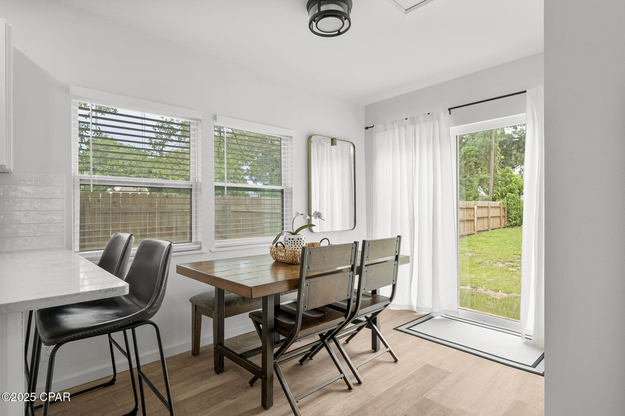 Image 14 For 340 Gray Avenue