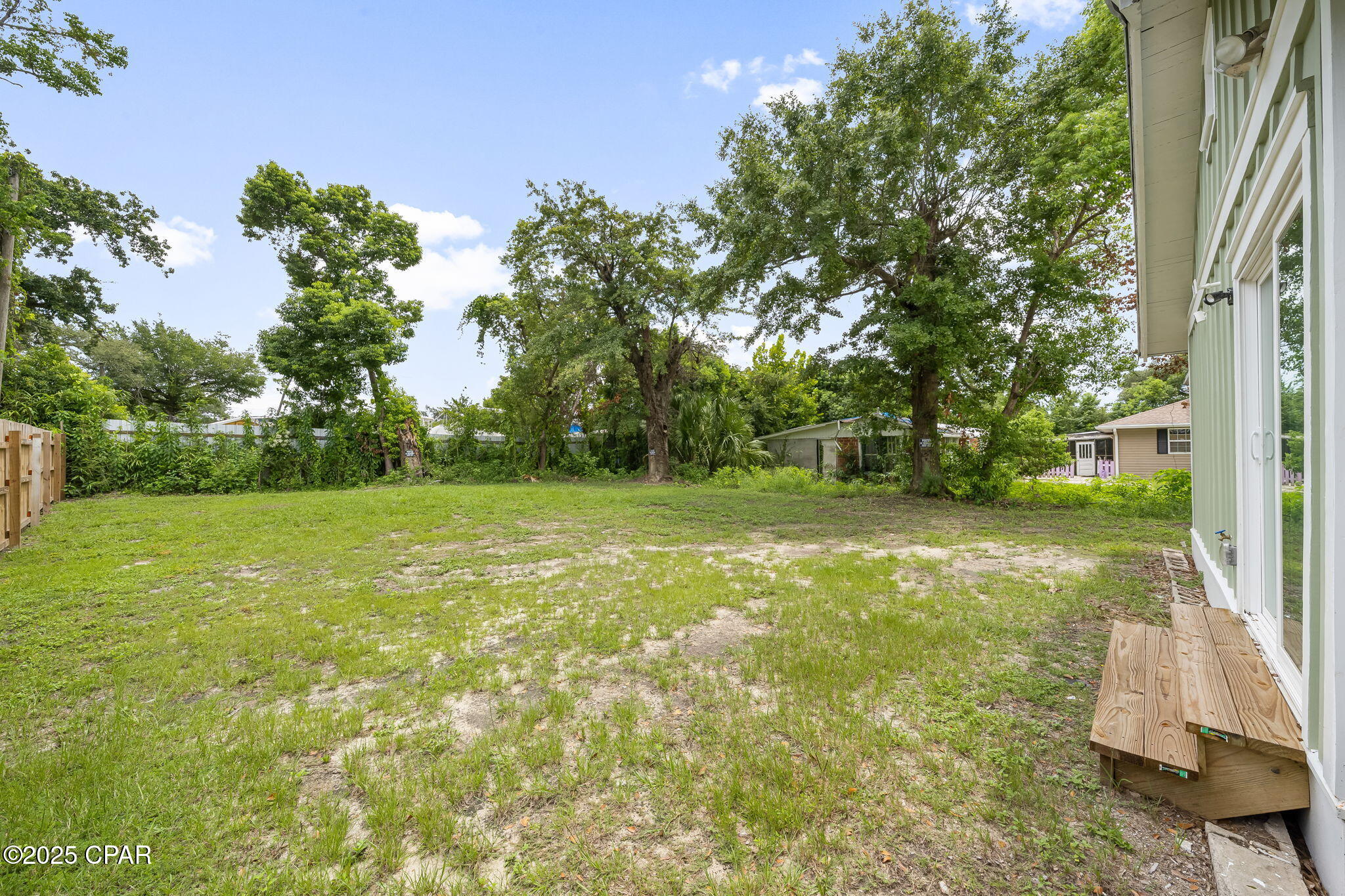 Image 28 For 340 Gray Avenue