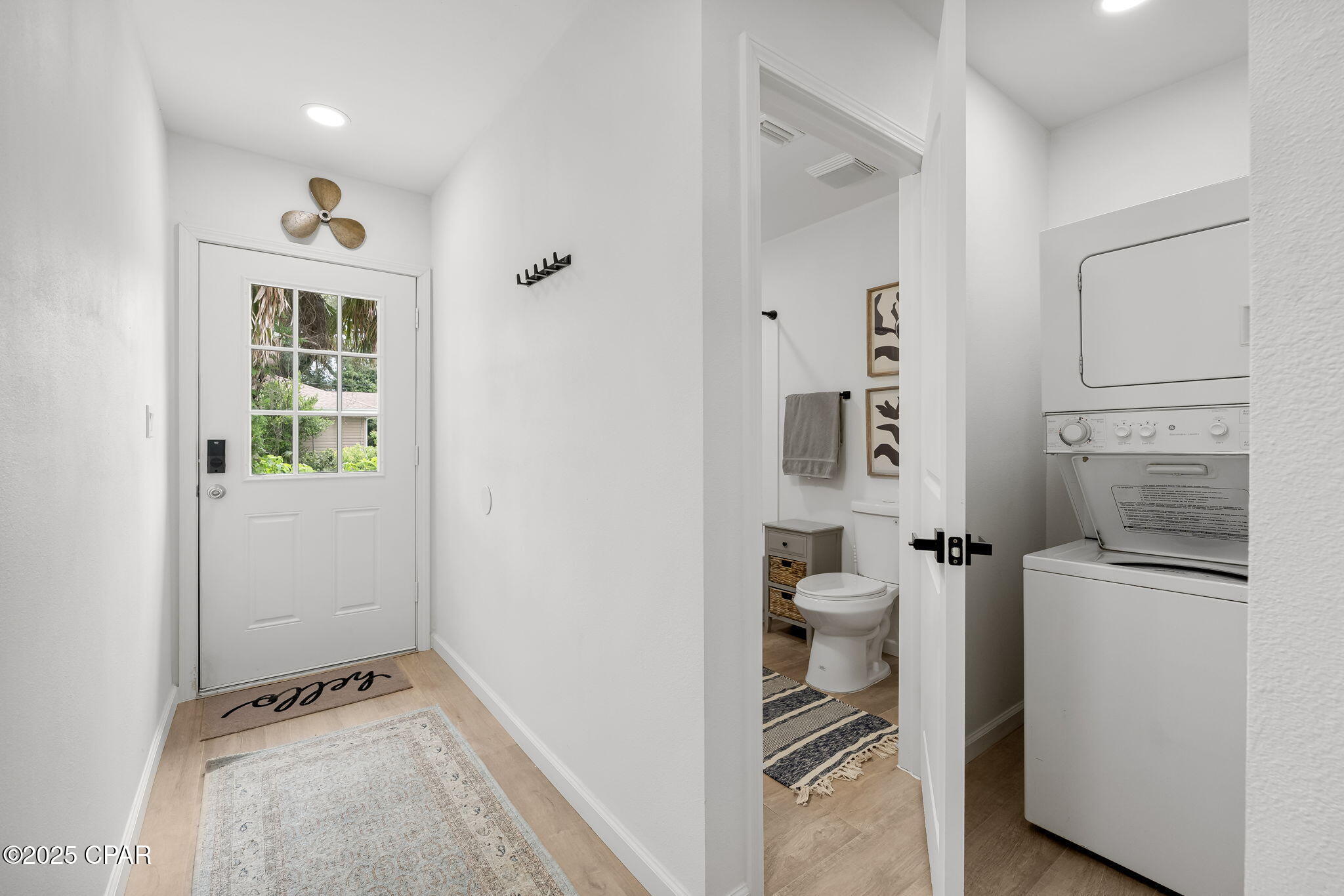 Image 3 For 340 Gray Avenue