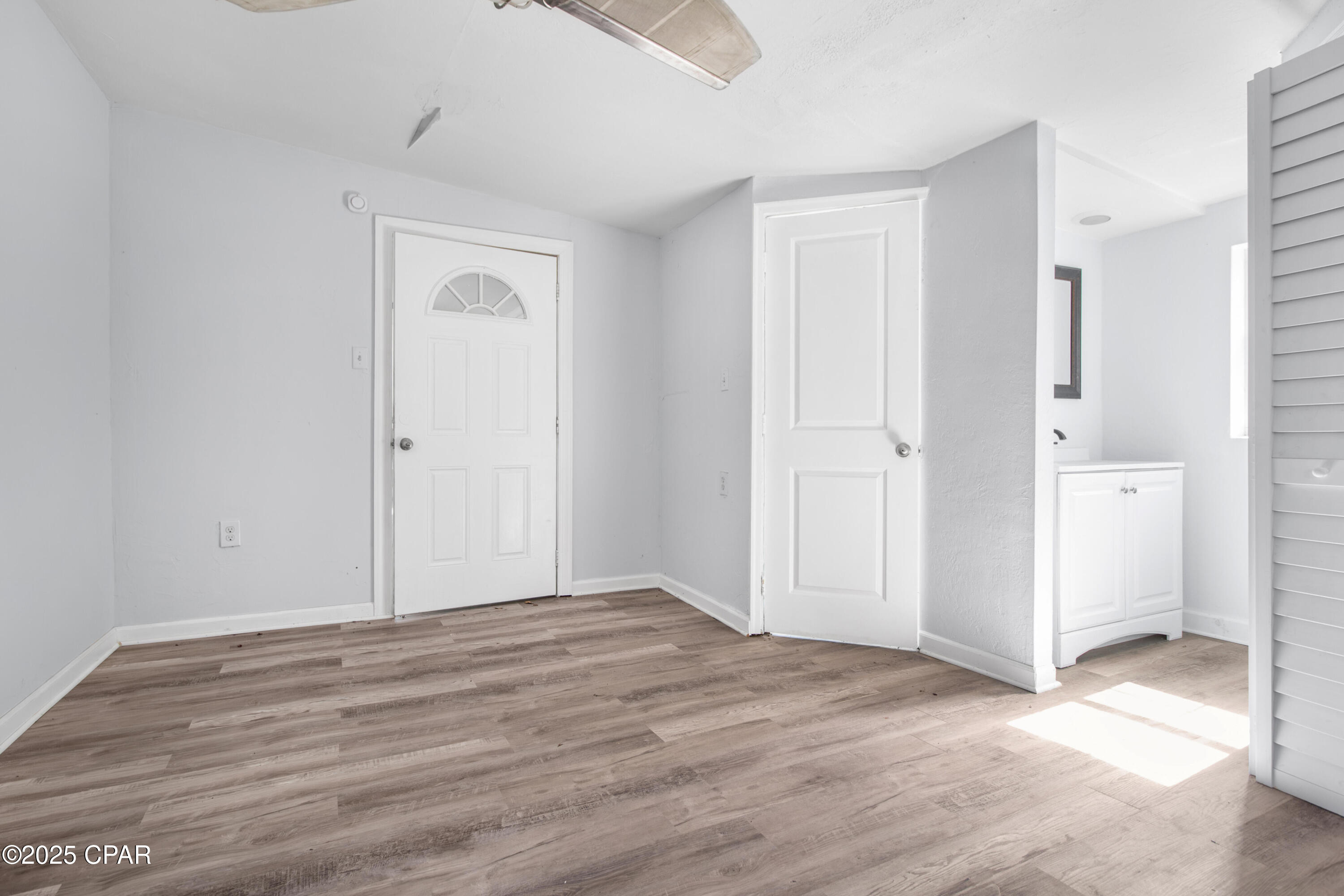 Image 21 For 16590 Gaskin Street