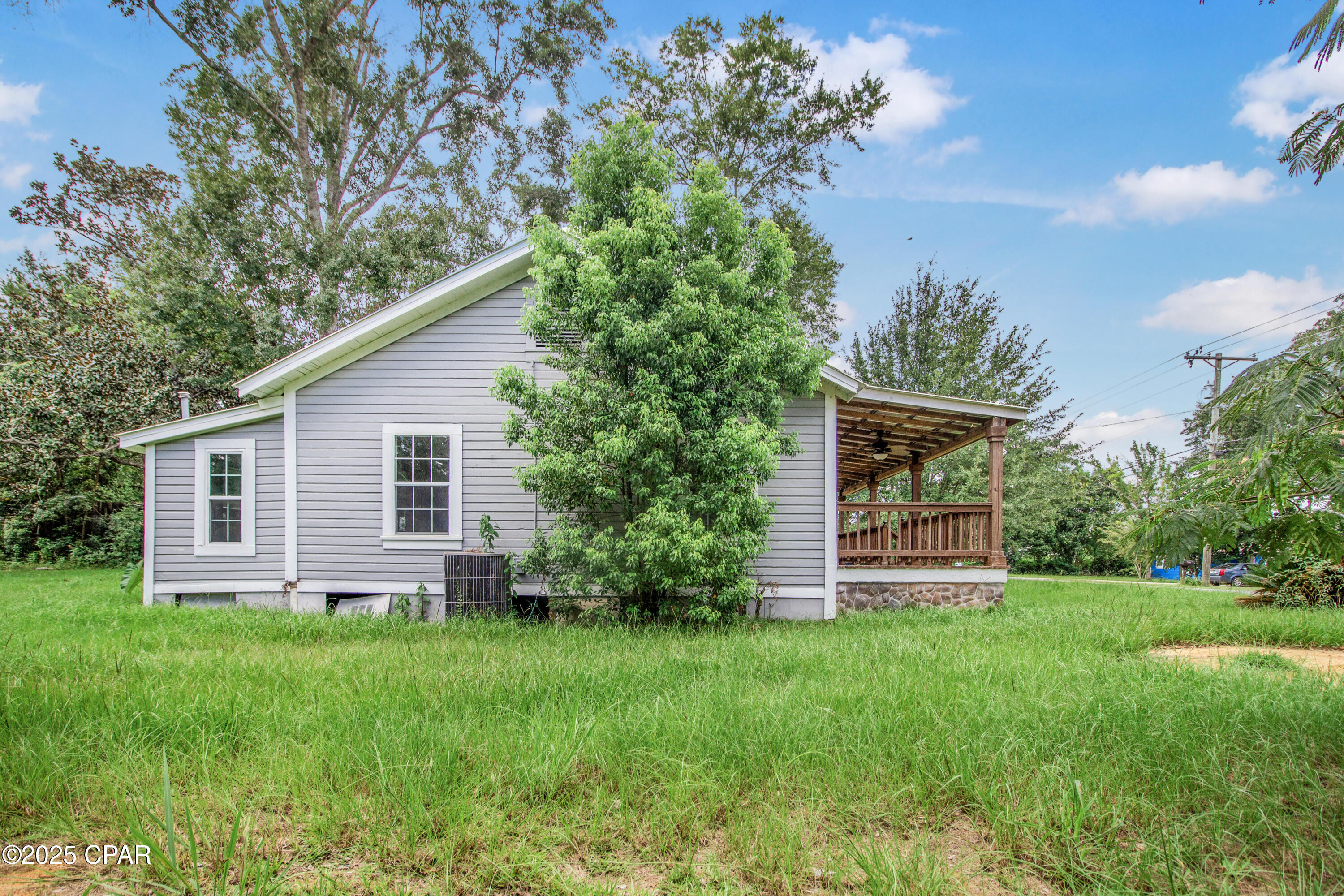 Image 27 For 16590 Gaskin Street