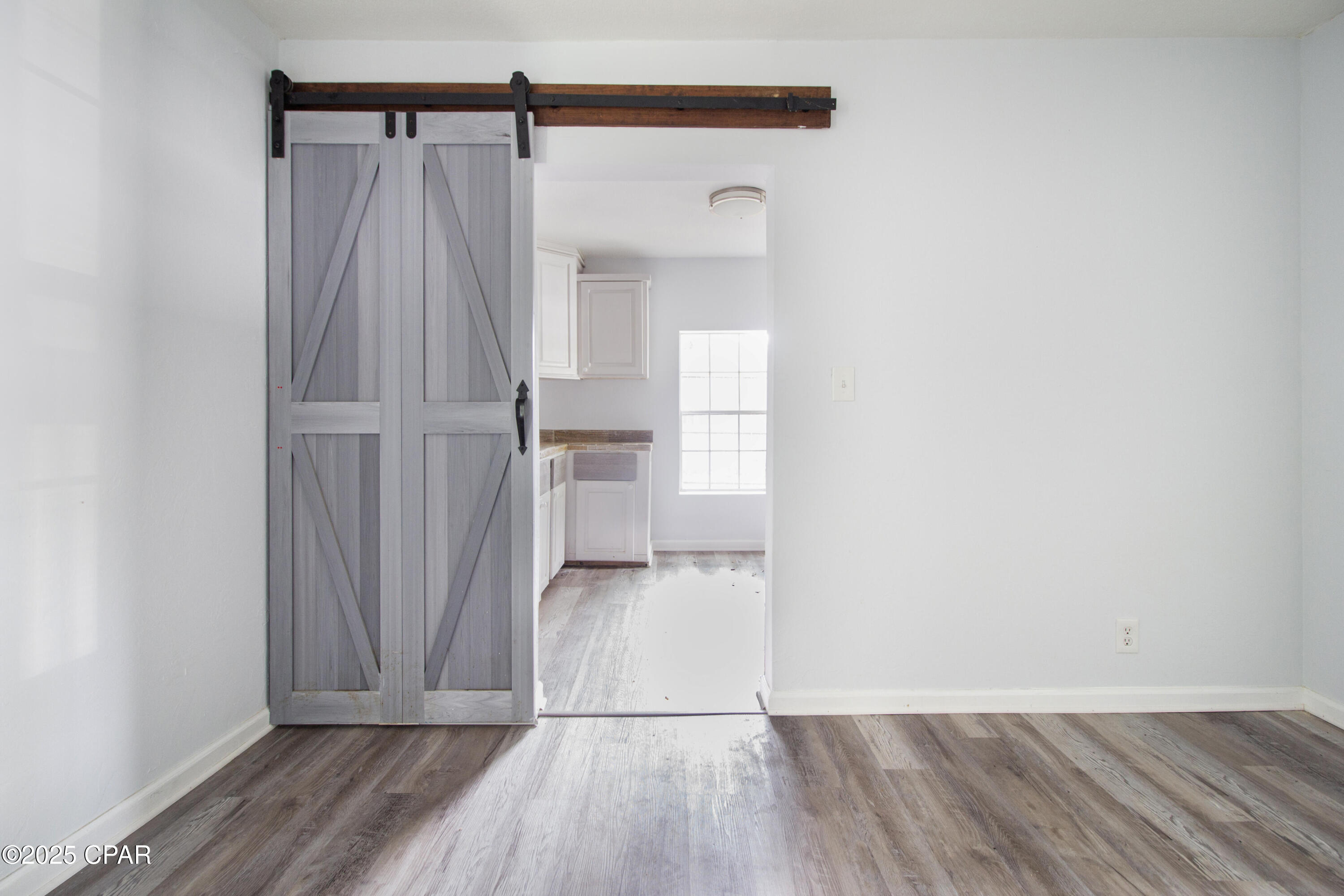 Image 7 For 16590 Gaskin Street