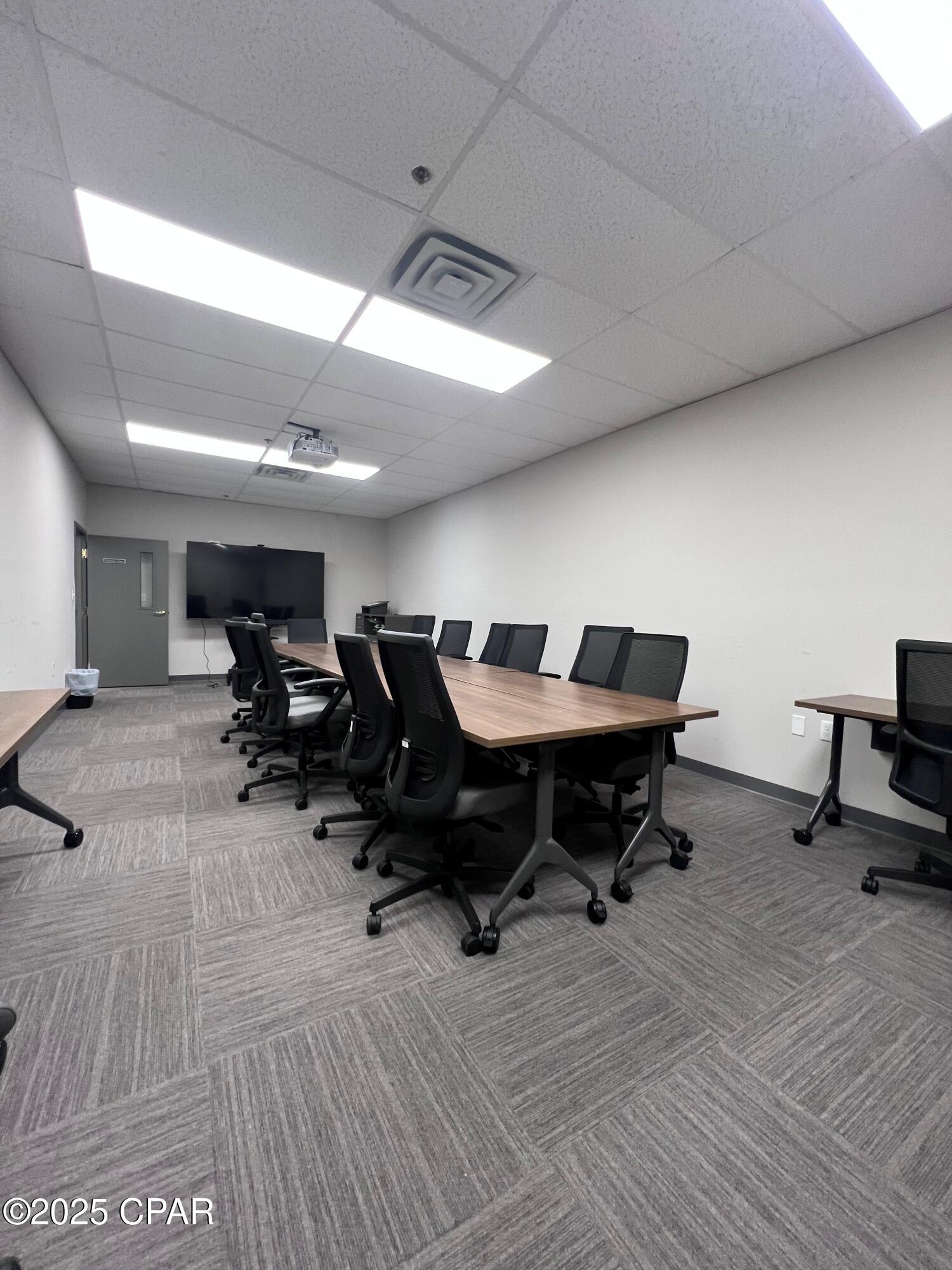 Image 6 For 615 Highway 231