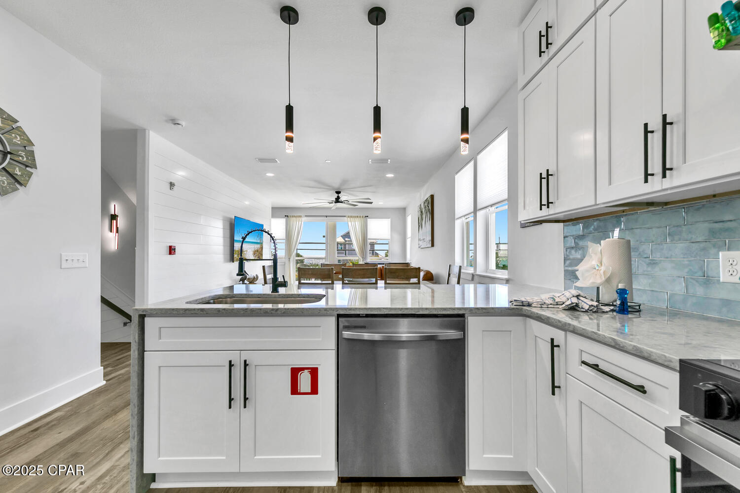 Image 14 For 13310 Front Beach Road