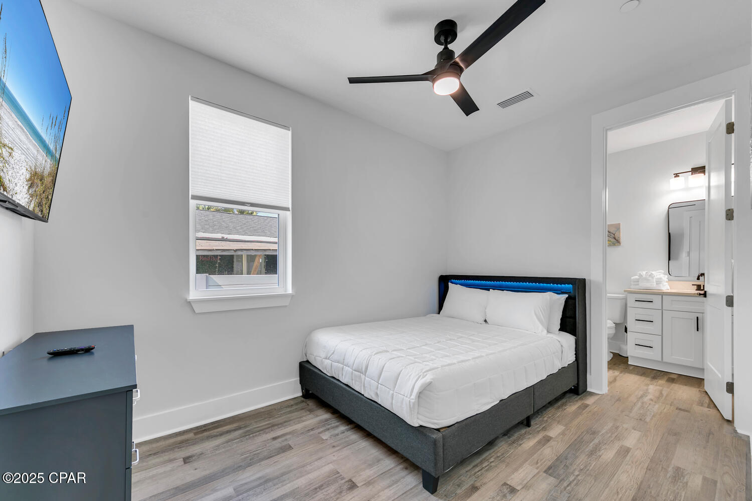 Image 33 For 13310 Front Beach Road