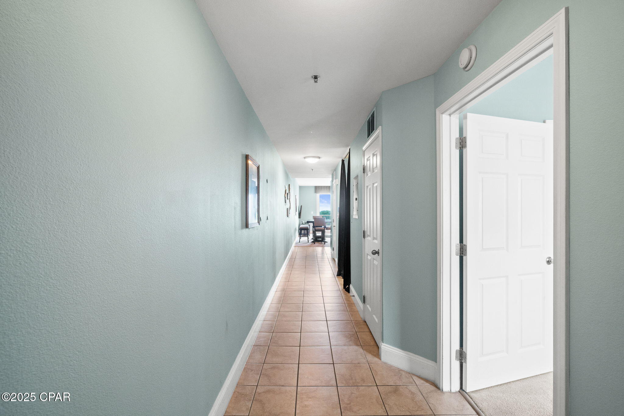 Image 2 For 9902 Thomas Drive 936