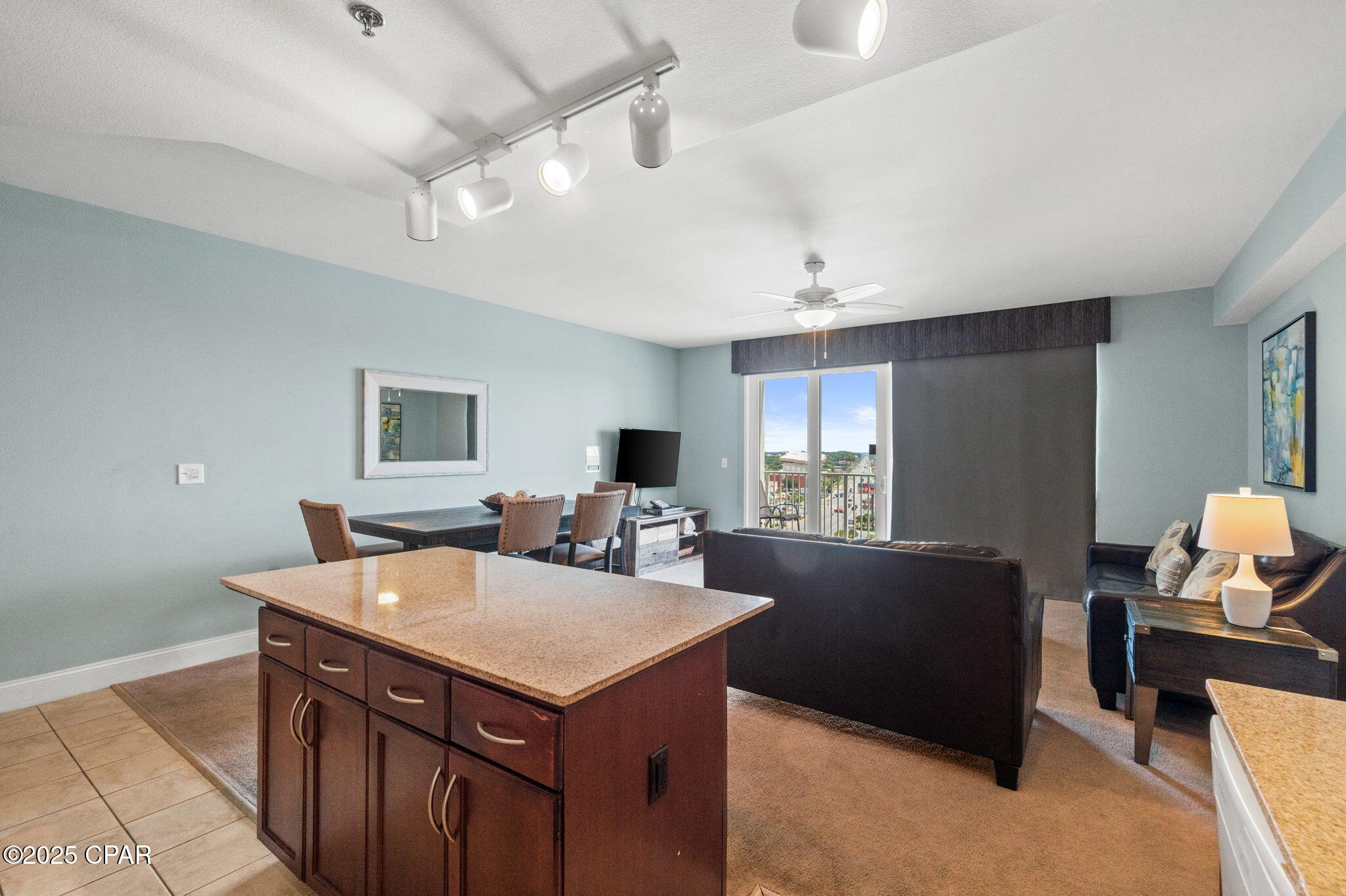 Image 20 For 9902 Thomas Drive 936