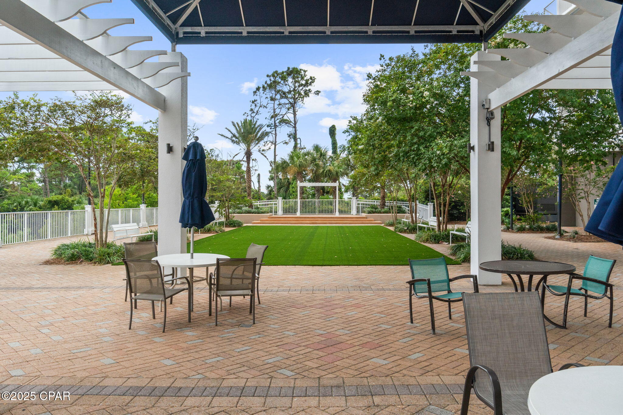 Image 32 For 9902 Thomas Drive 936