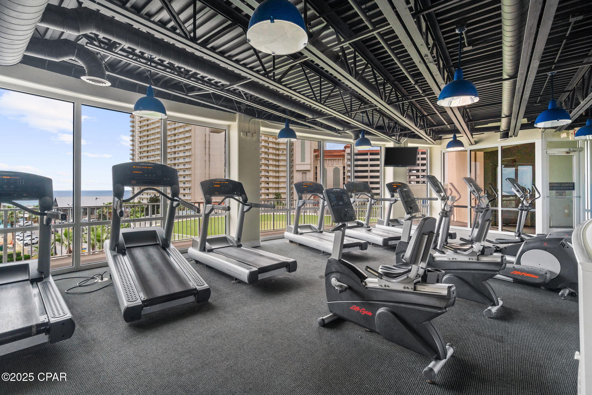 Image 44 For 9902 Thomas Drive 936