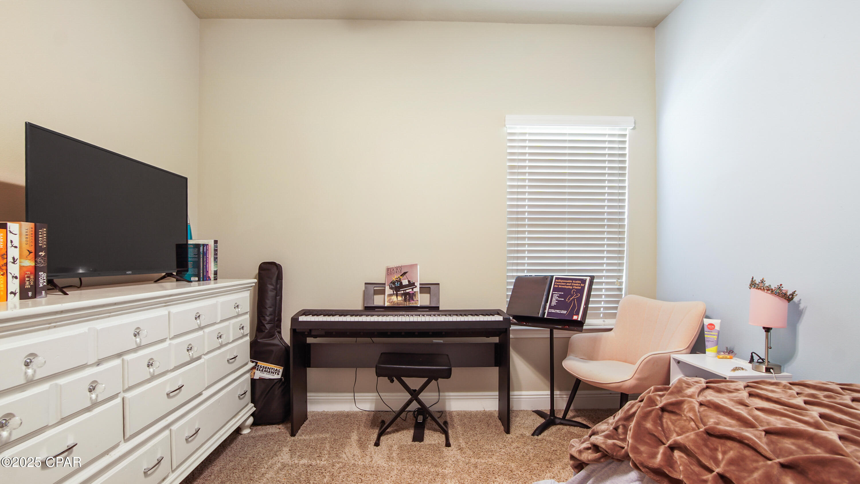 Image 38 For 12812 Merial Pass