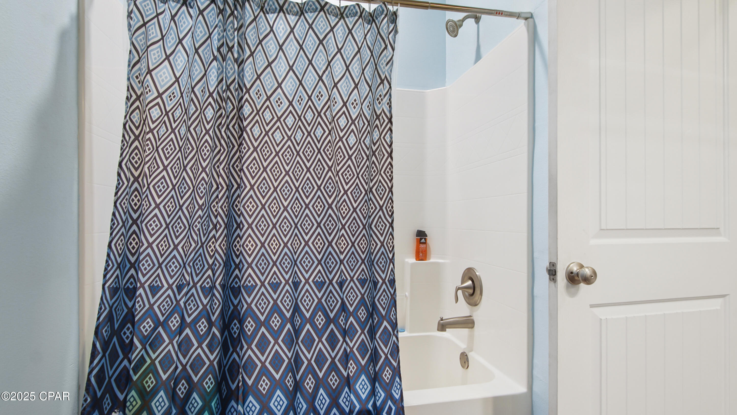 Image 42 For 12812 Merial Pass