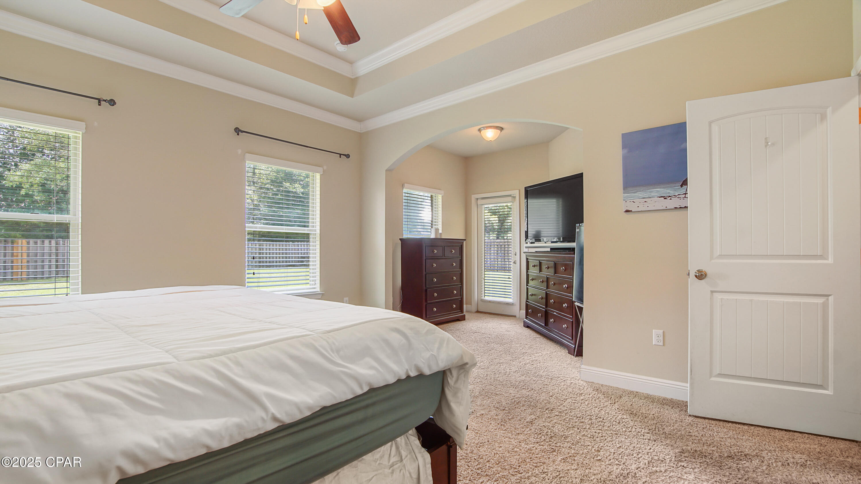 Image 47 For 12812 Merial Pass