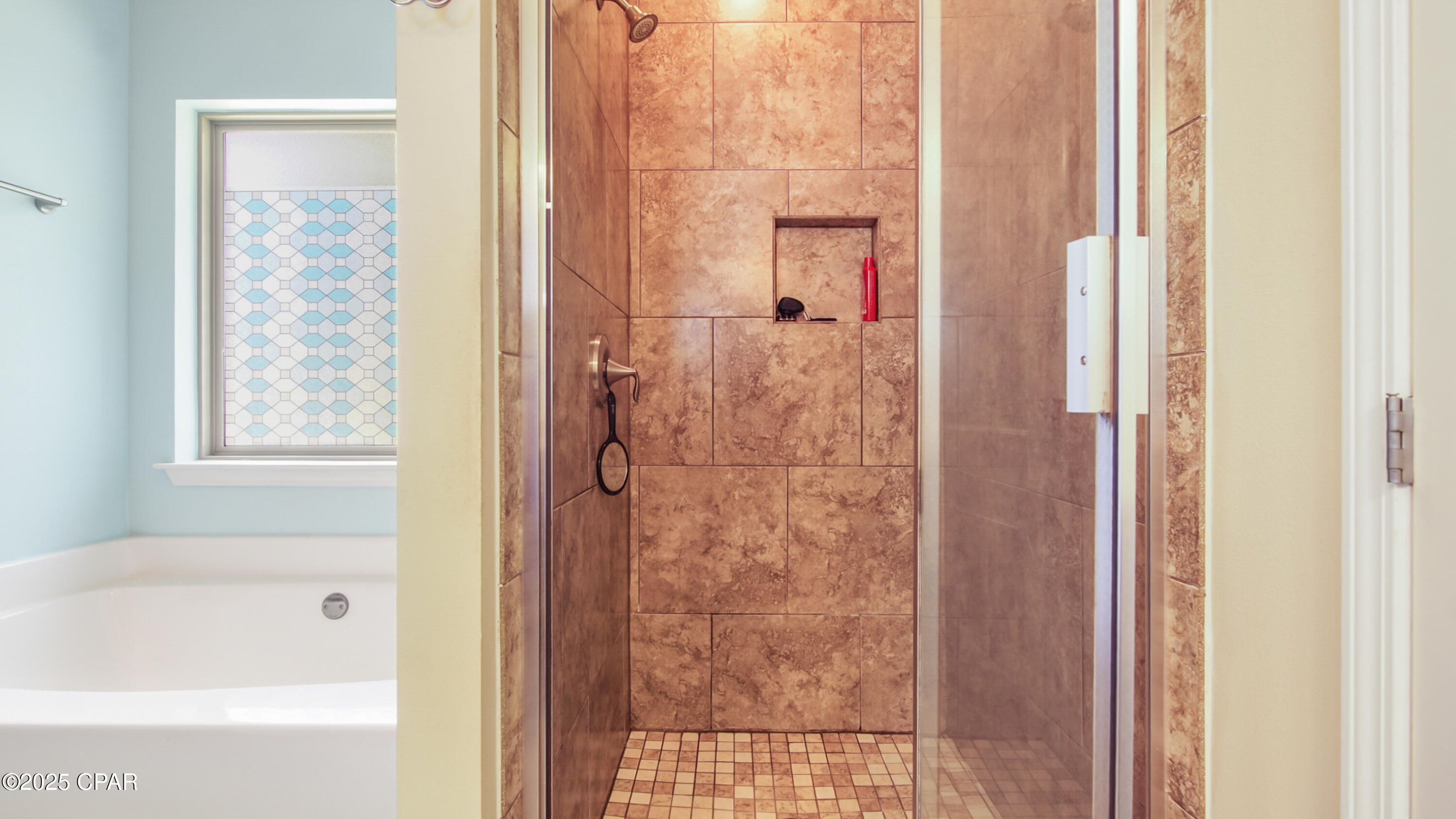 Image 52 For 12812 Merial Pass