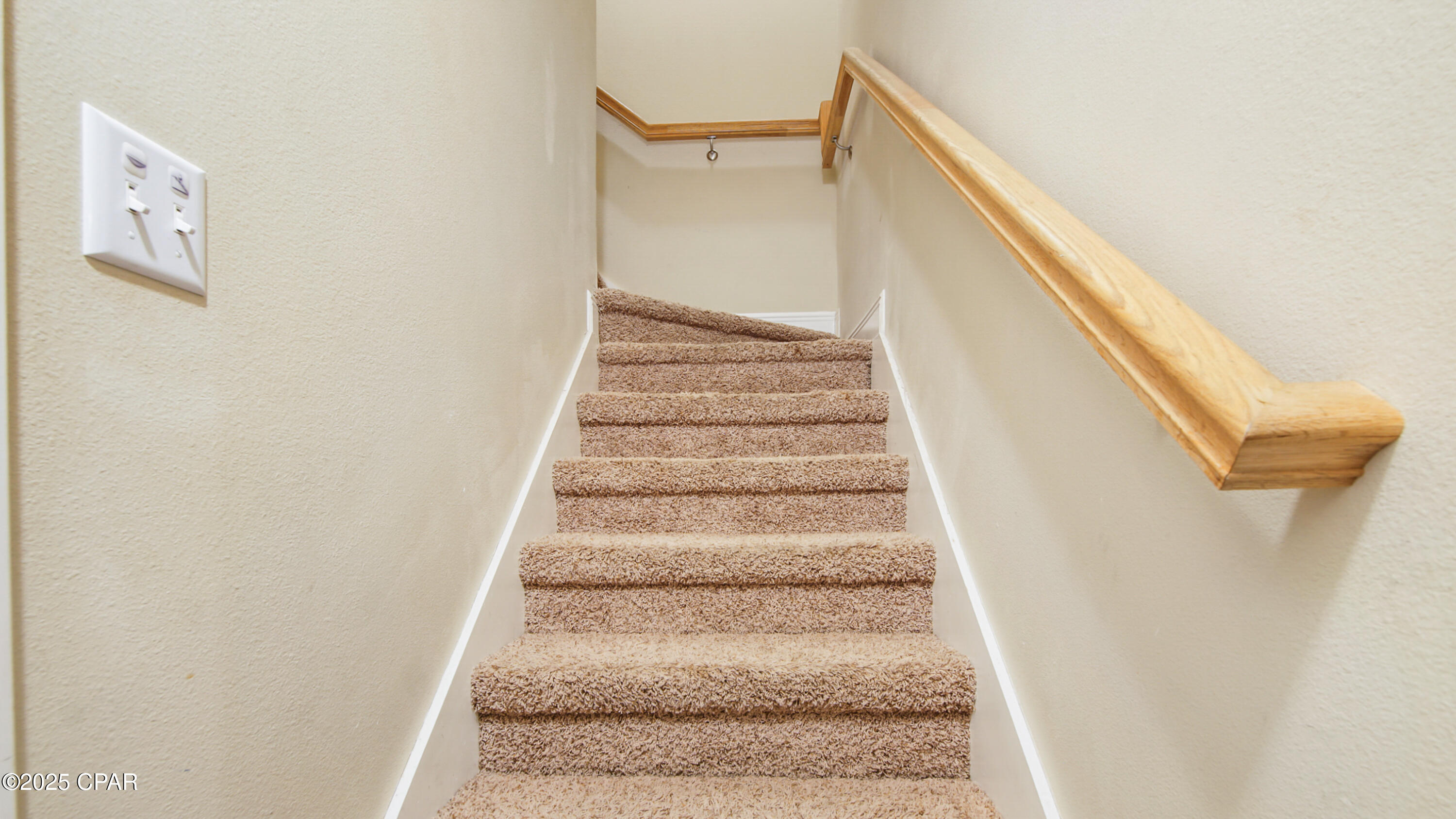 Image 55 For 12812 Merial Pass