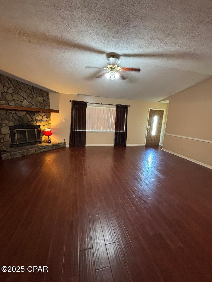 Image 2 For 126 Pelican Way