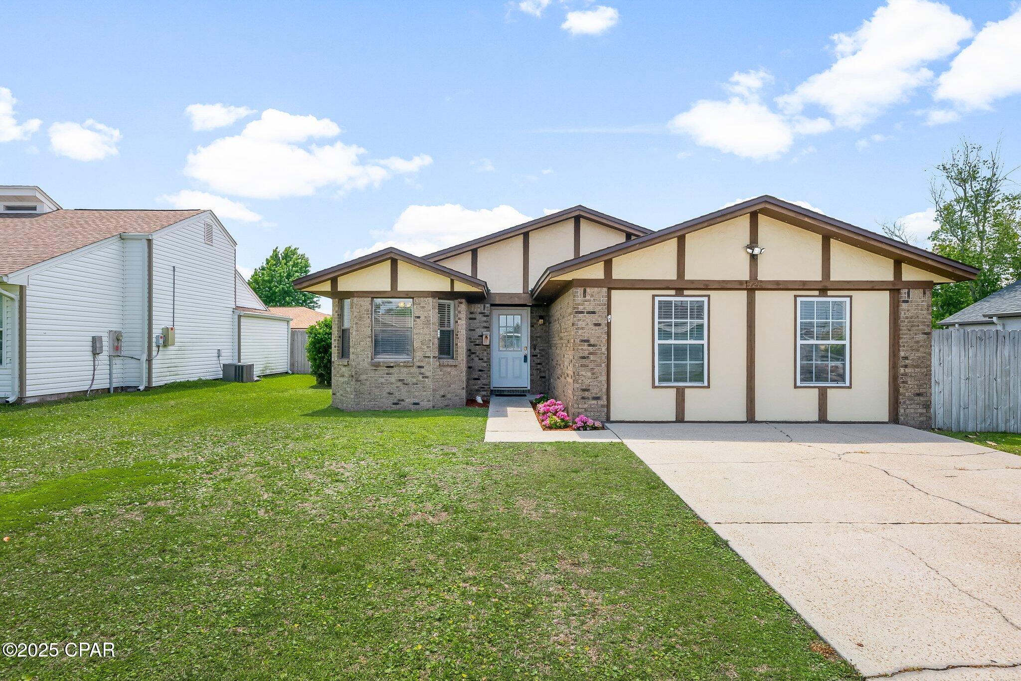 Image 2 For 721 J J Drive