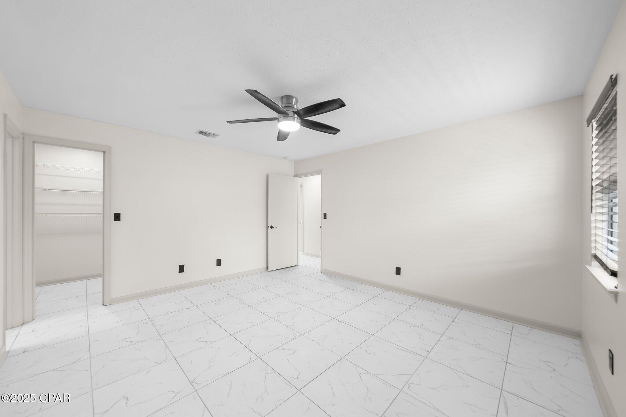 Image 22 For 721 J J Drive