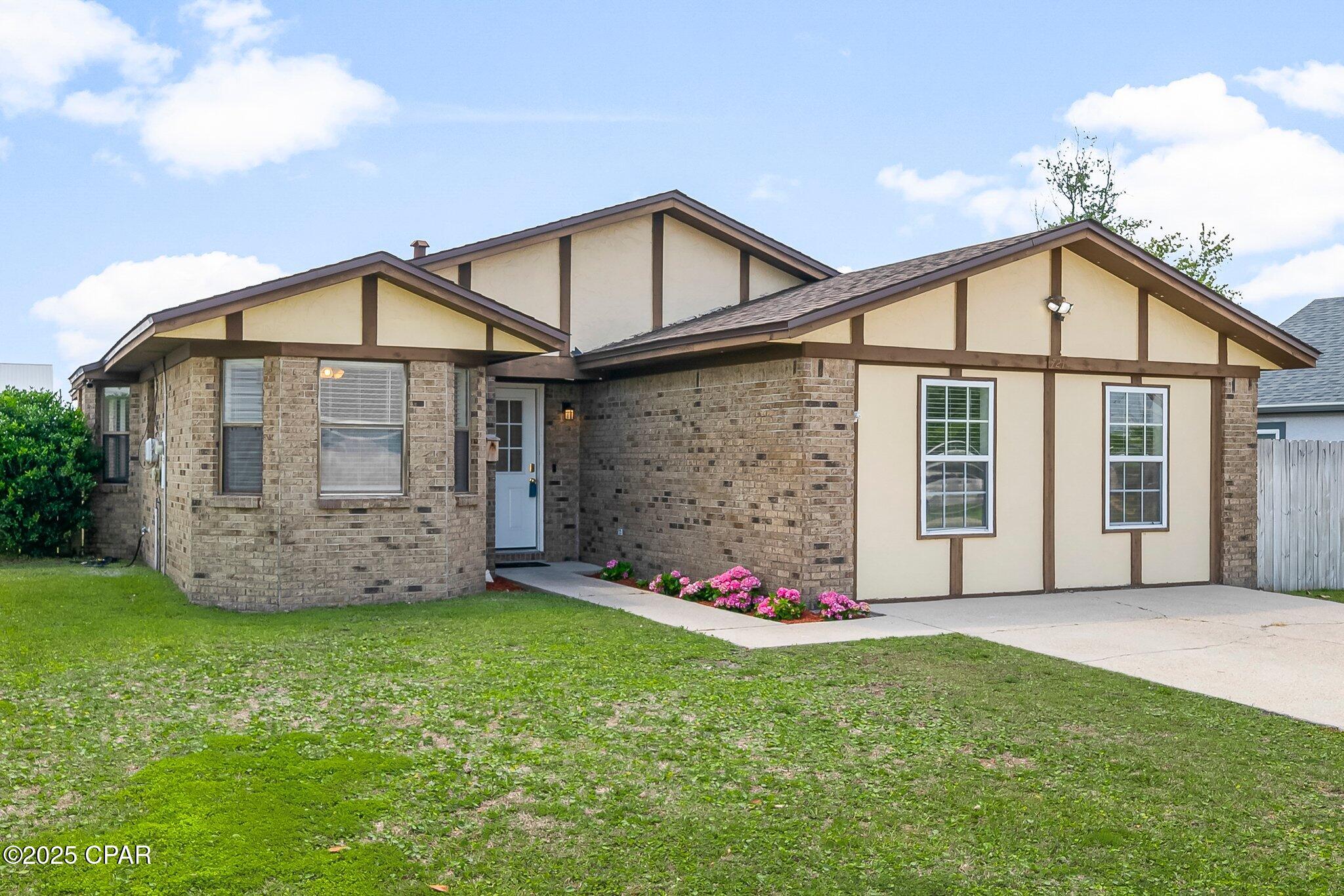 Image 3 For 721 J J Drive