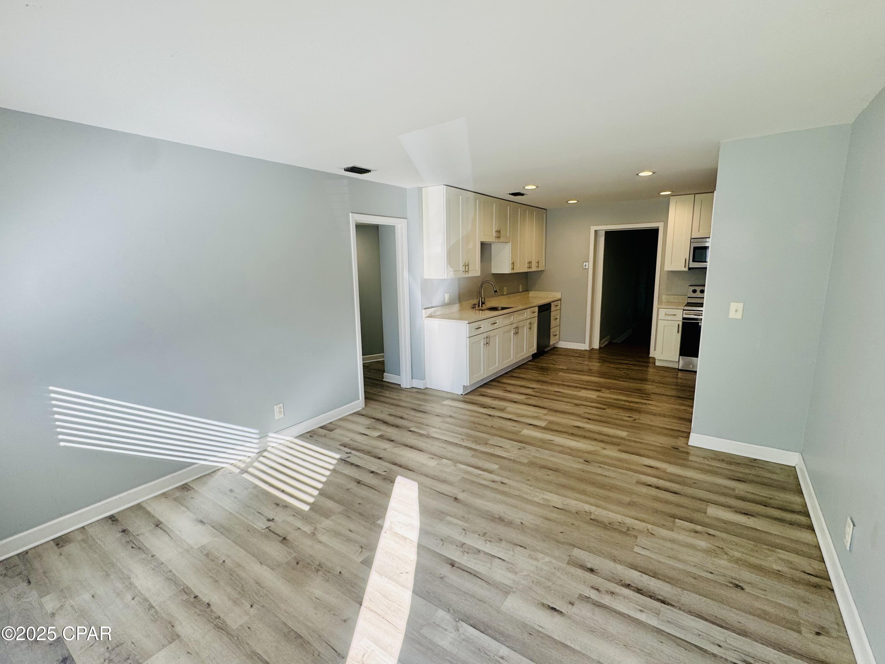 Image 2 For 1606 Fairland Avenue