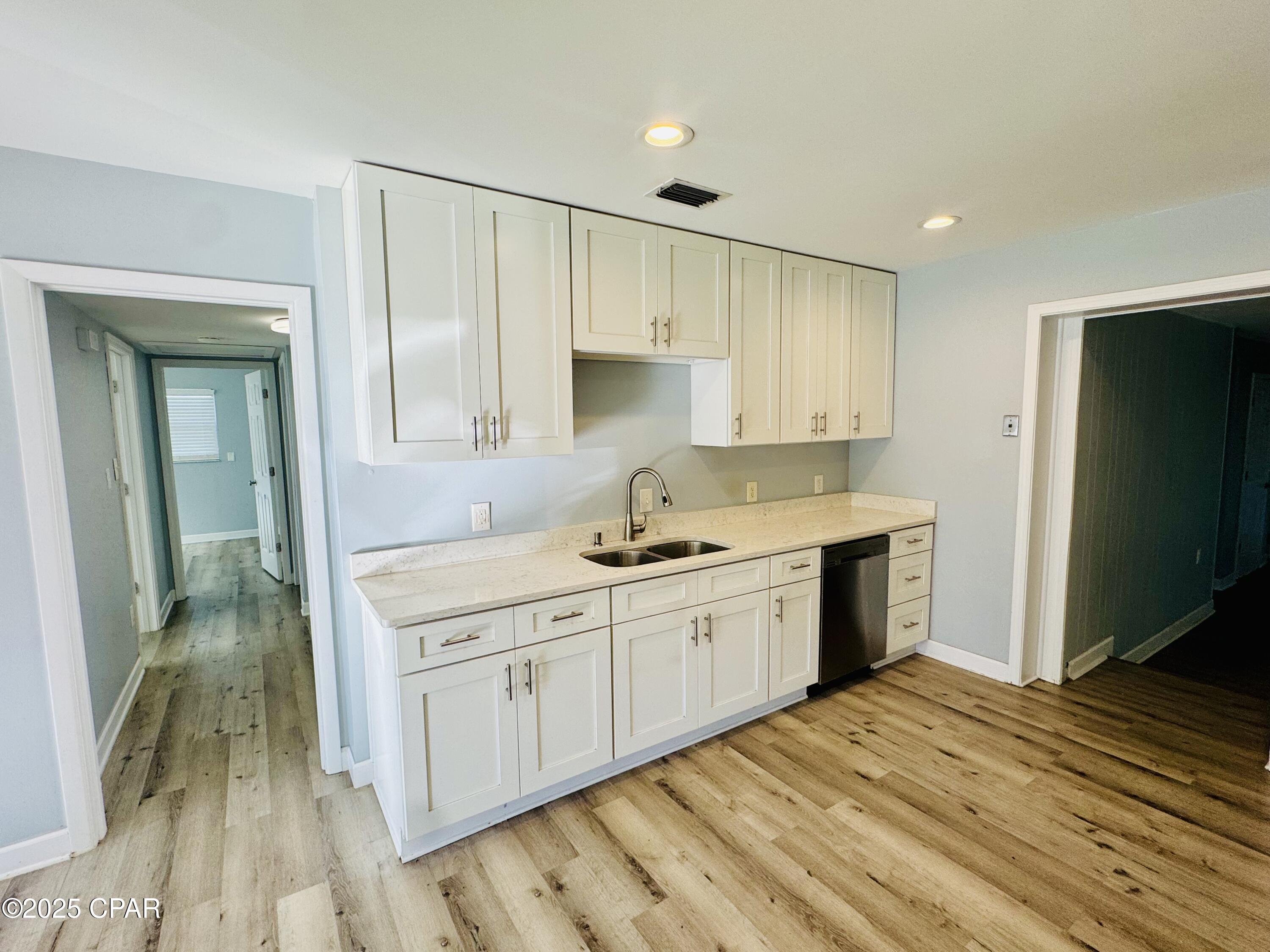 Image 3 For 1606 Fairland Avenue