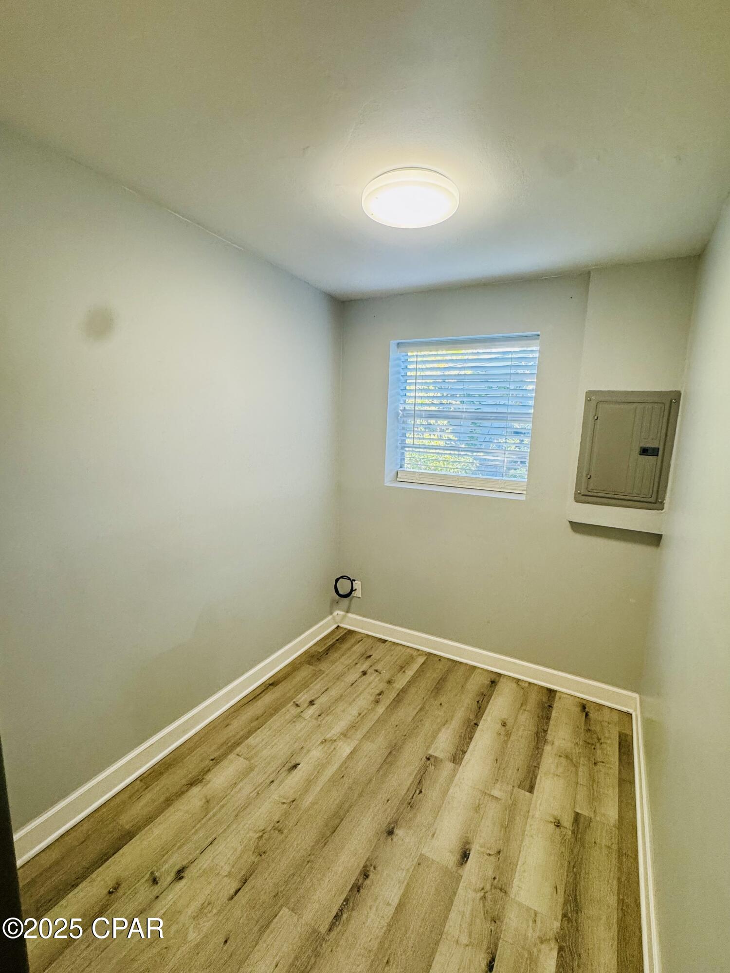 Image 5 For 1606 Fairland Avenue