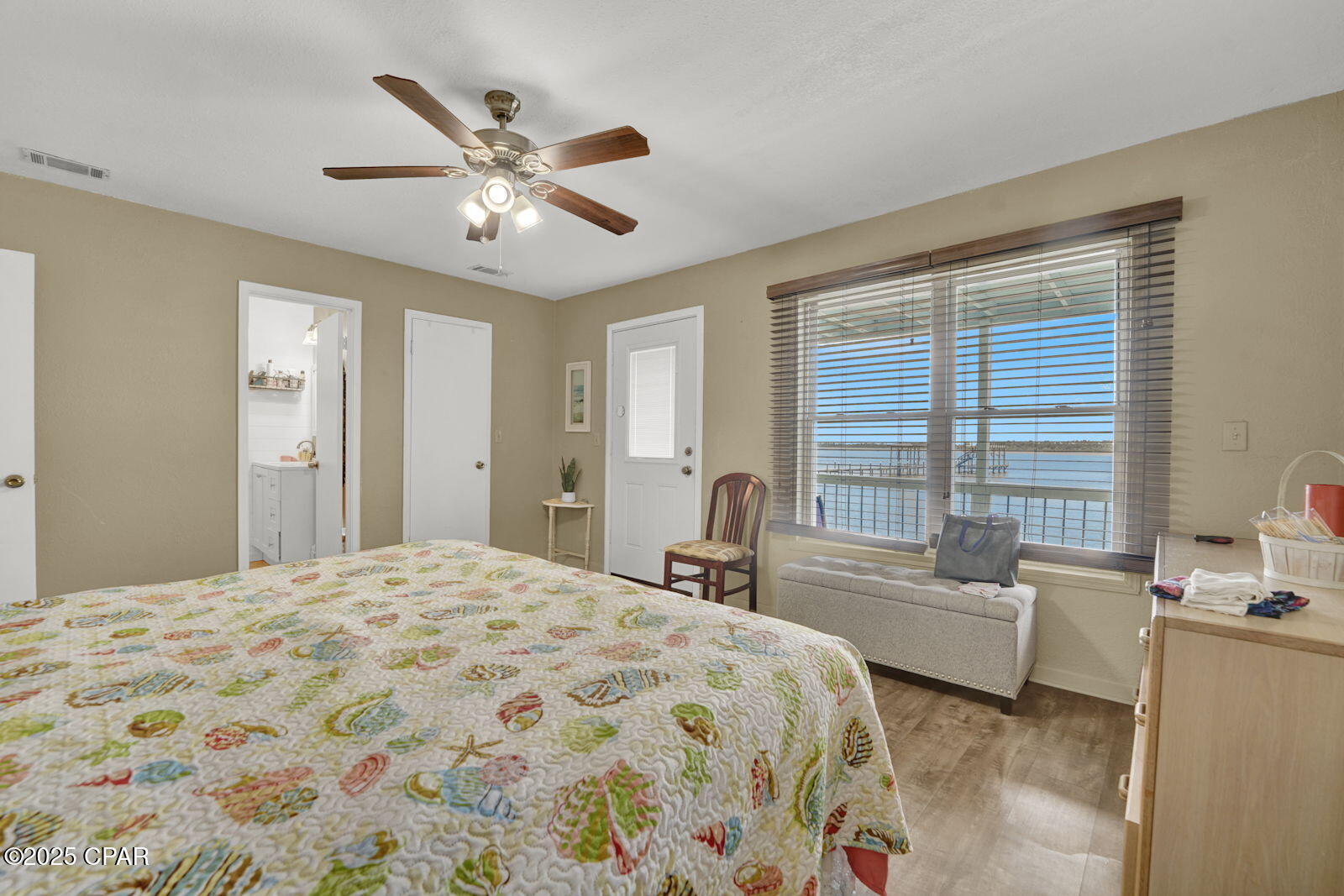 Image 11 For 926 Pitts Avenue