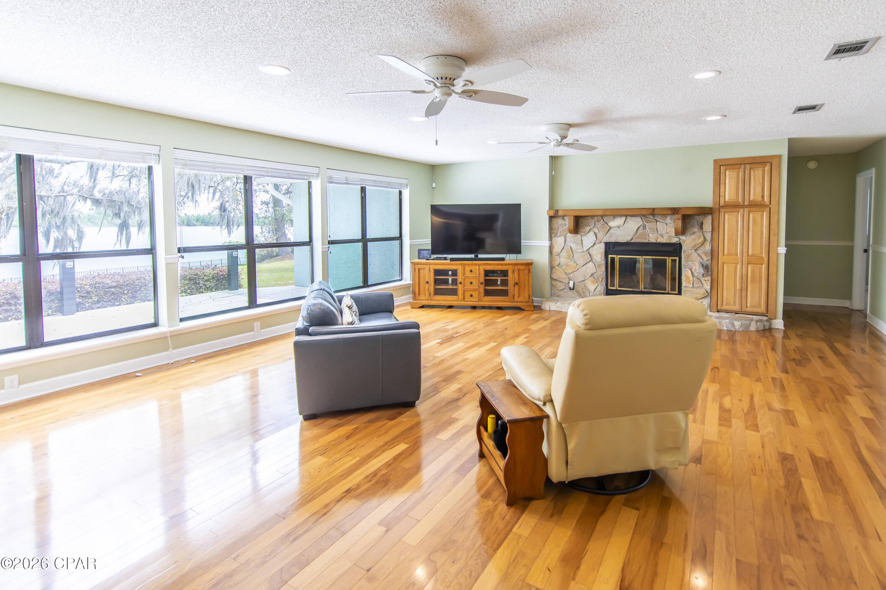 Image 11 For 1203 Bay Drive