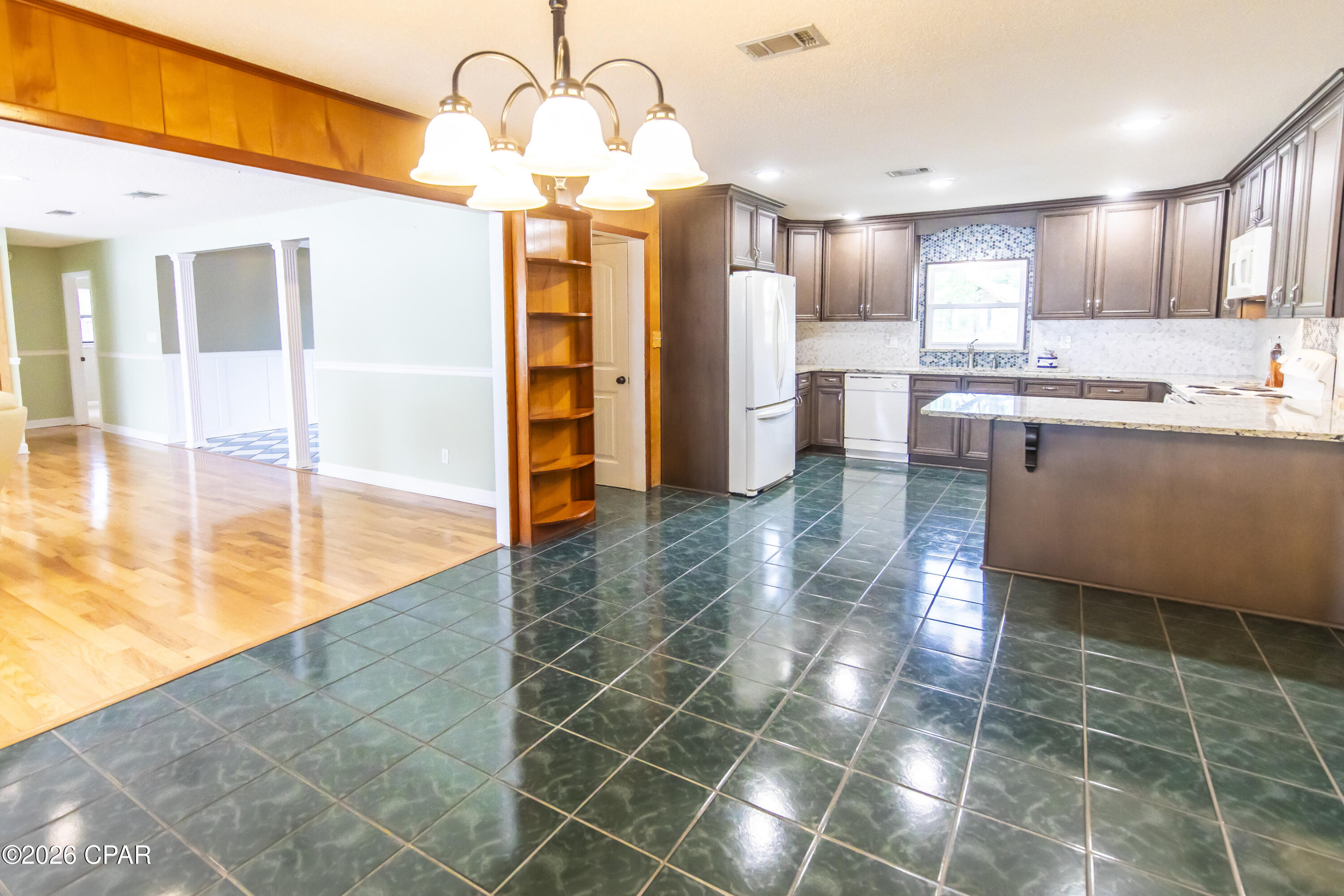 Image 18 For 1203 Bay Drive