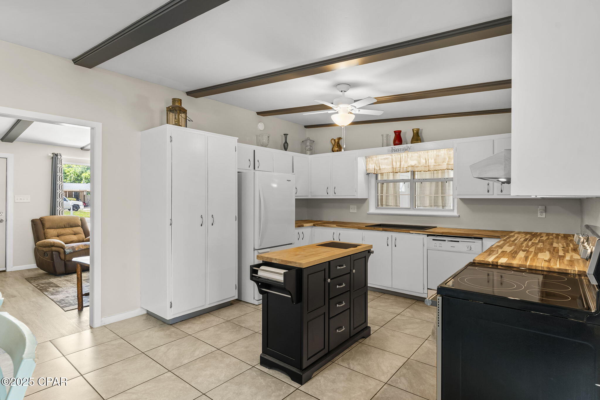 Image 12 For 108 Woodlawn Drive