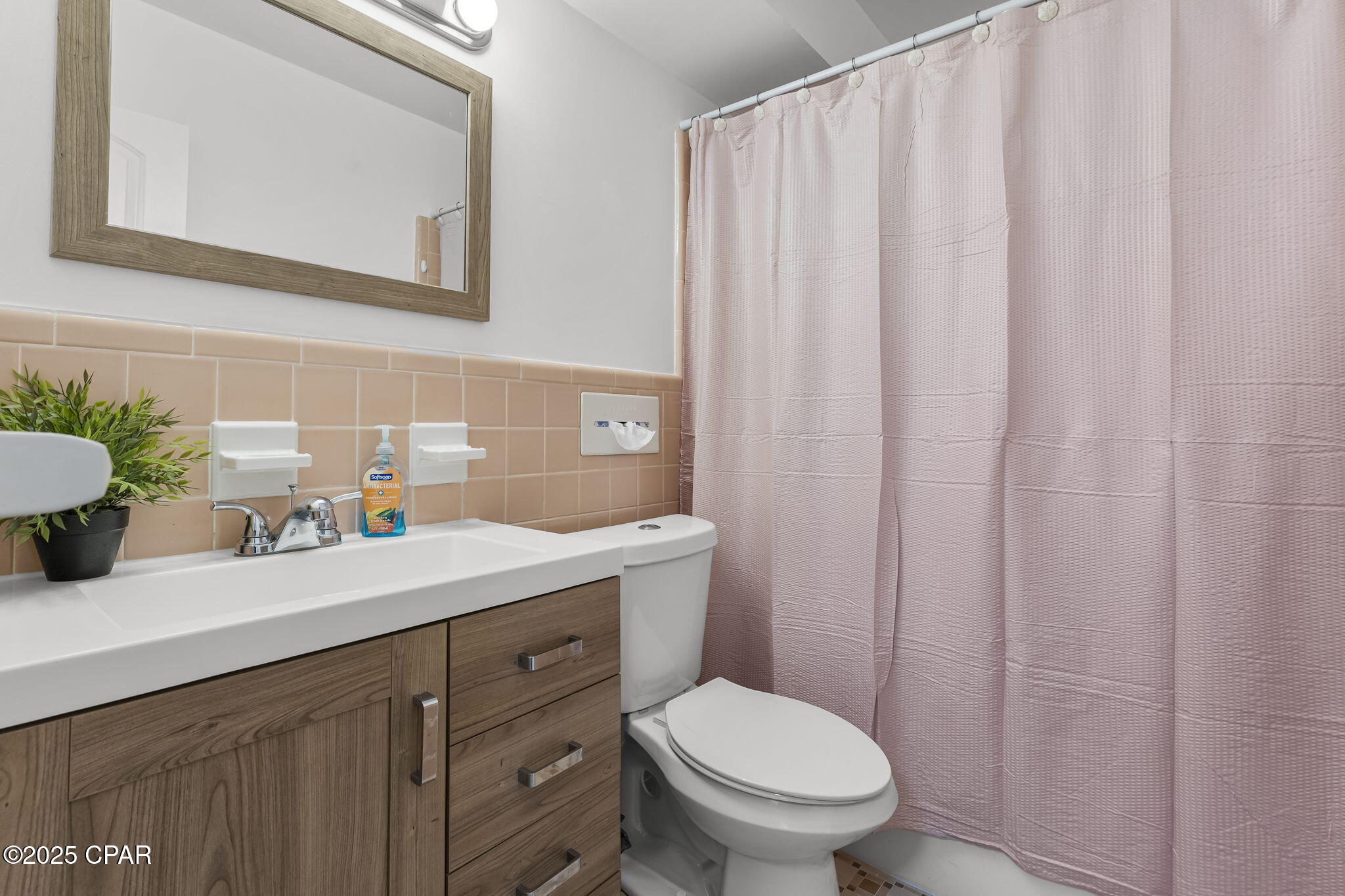 Image 15 For 108 Woodlawn Drive