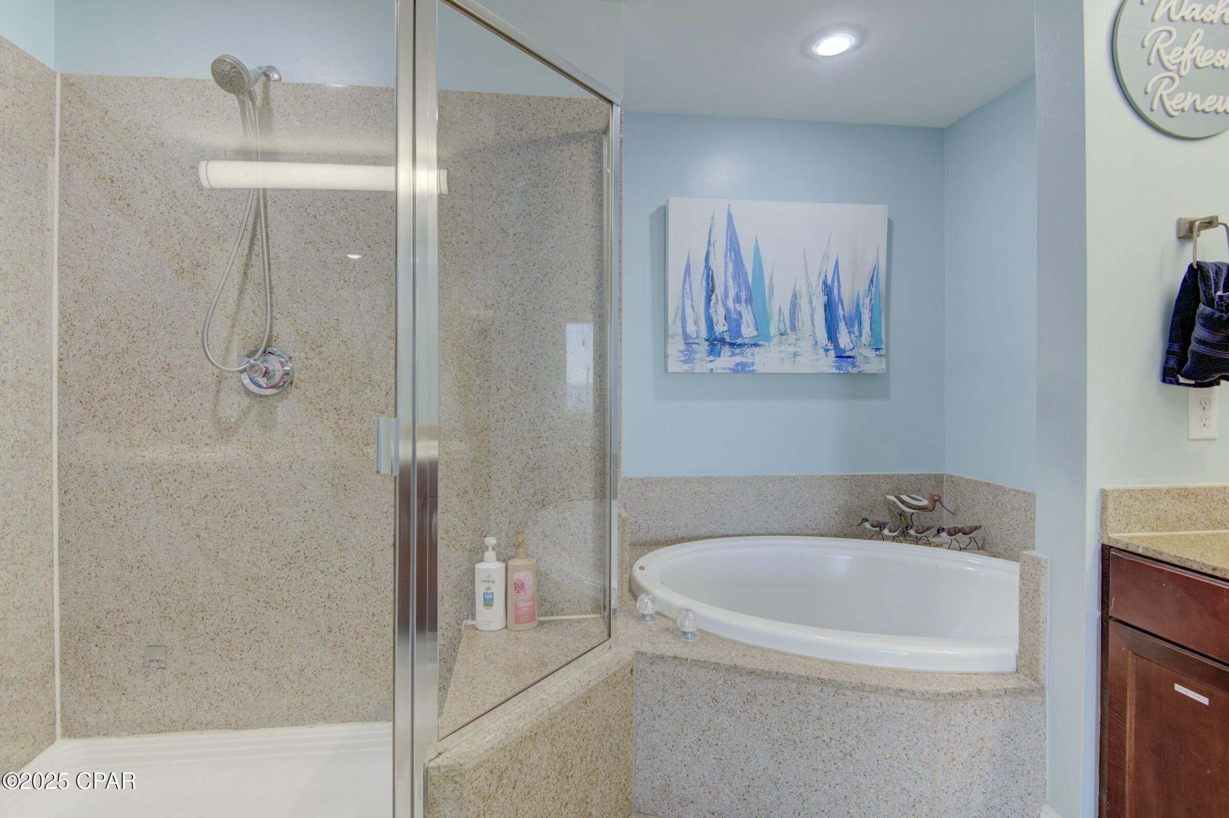 Image 15 For 9860 Thomas Drive 1426