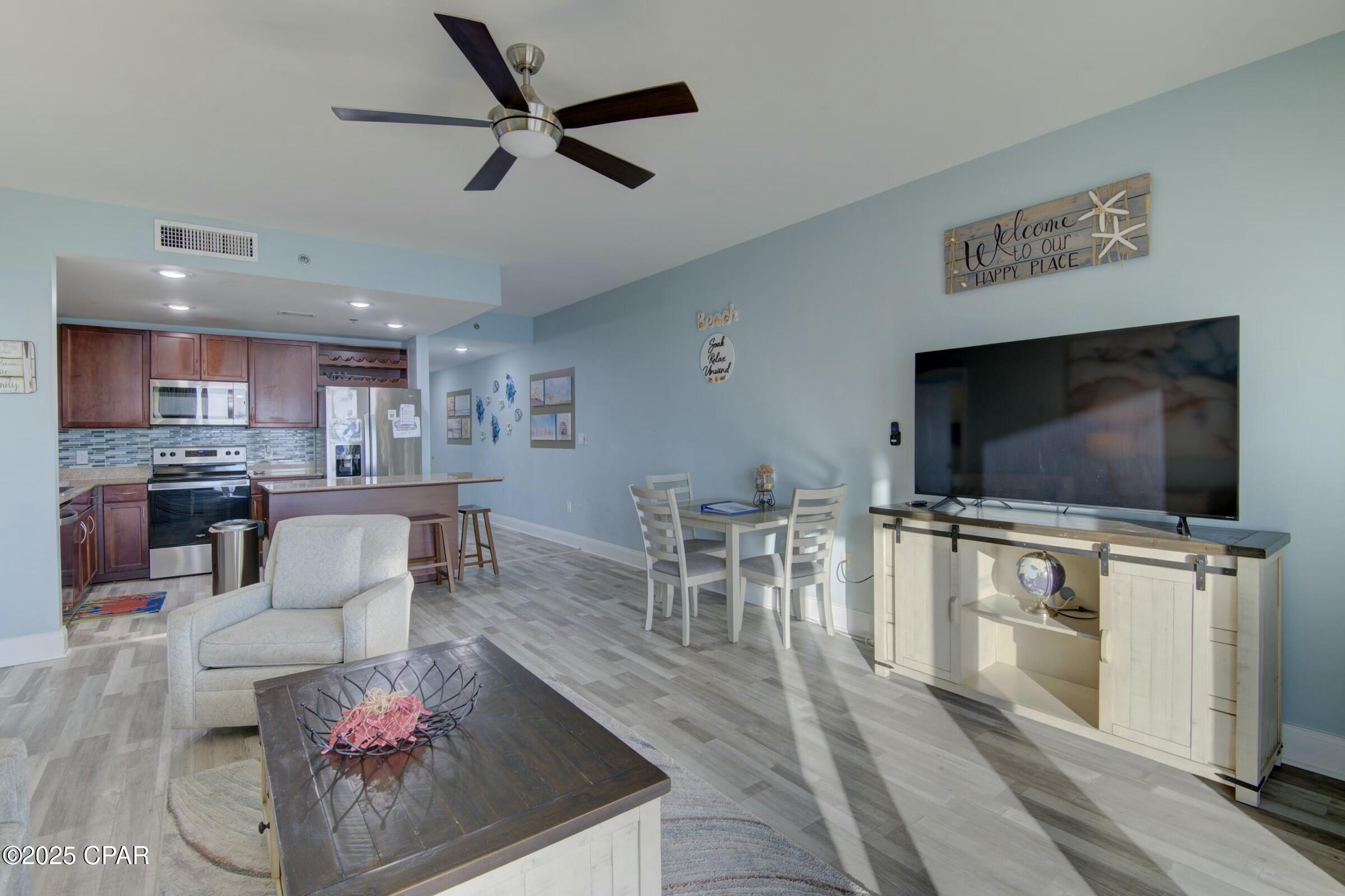 Image 6 For 9860 Thomas Drive 1426