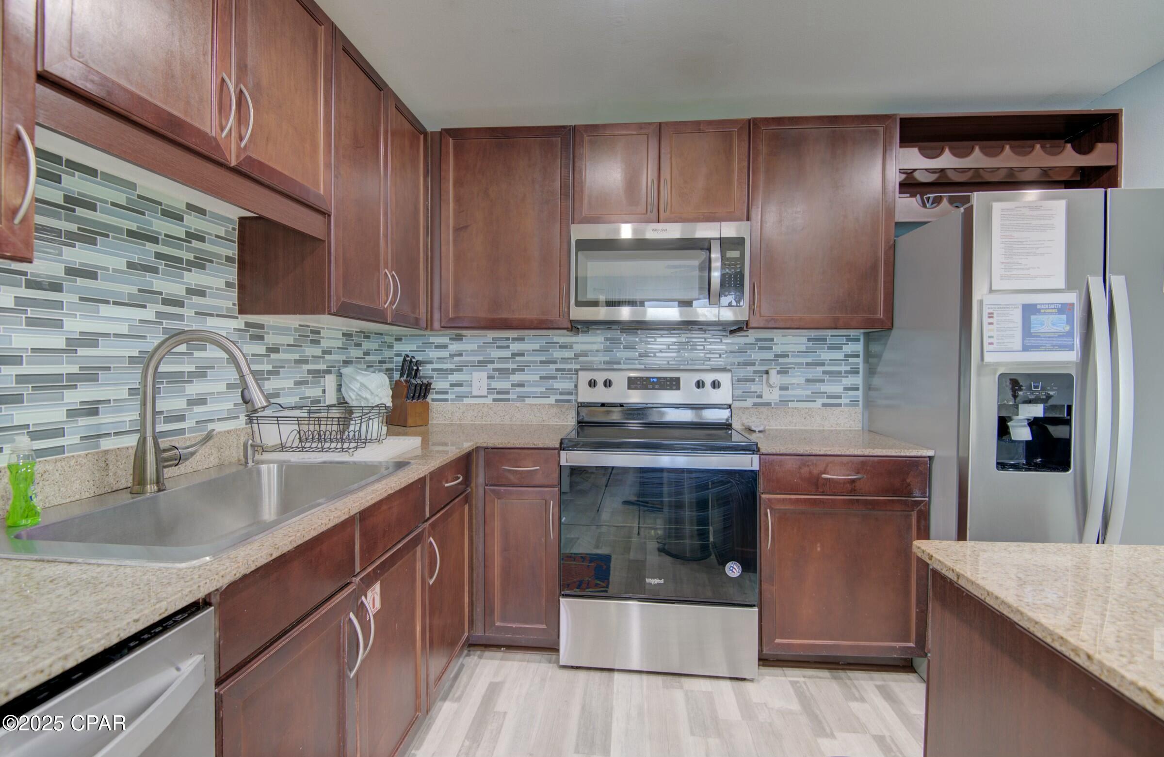 Image 9 For 9860 Thomas Drive 1426