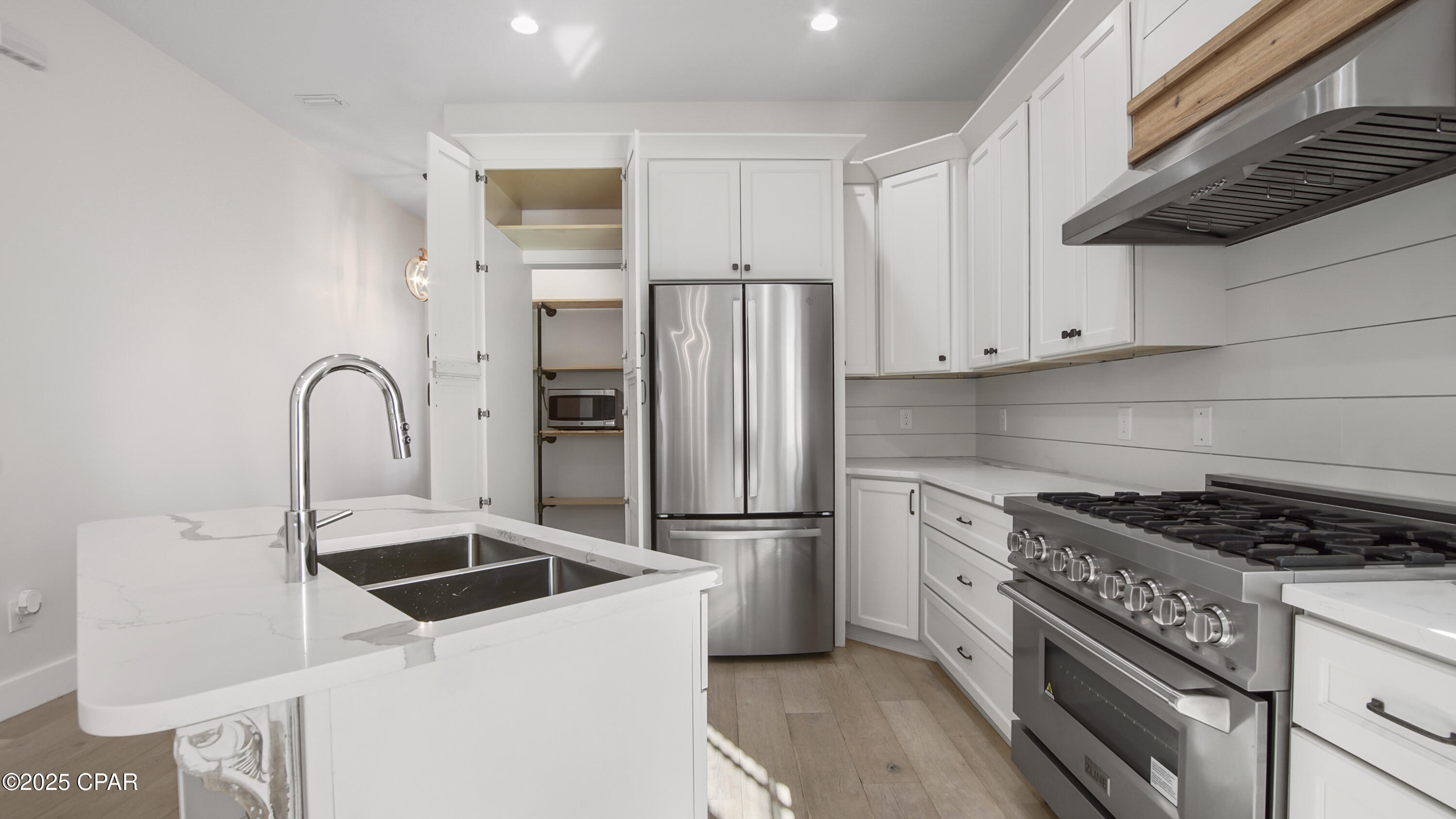 Image 13 For 3511 Cottage Cove Lane