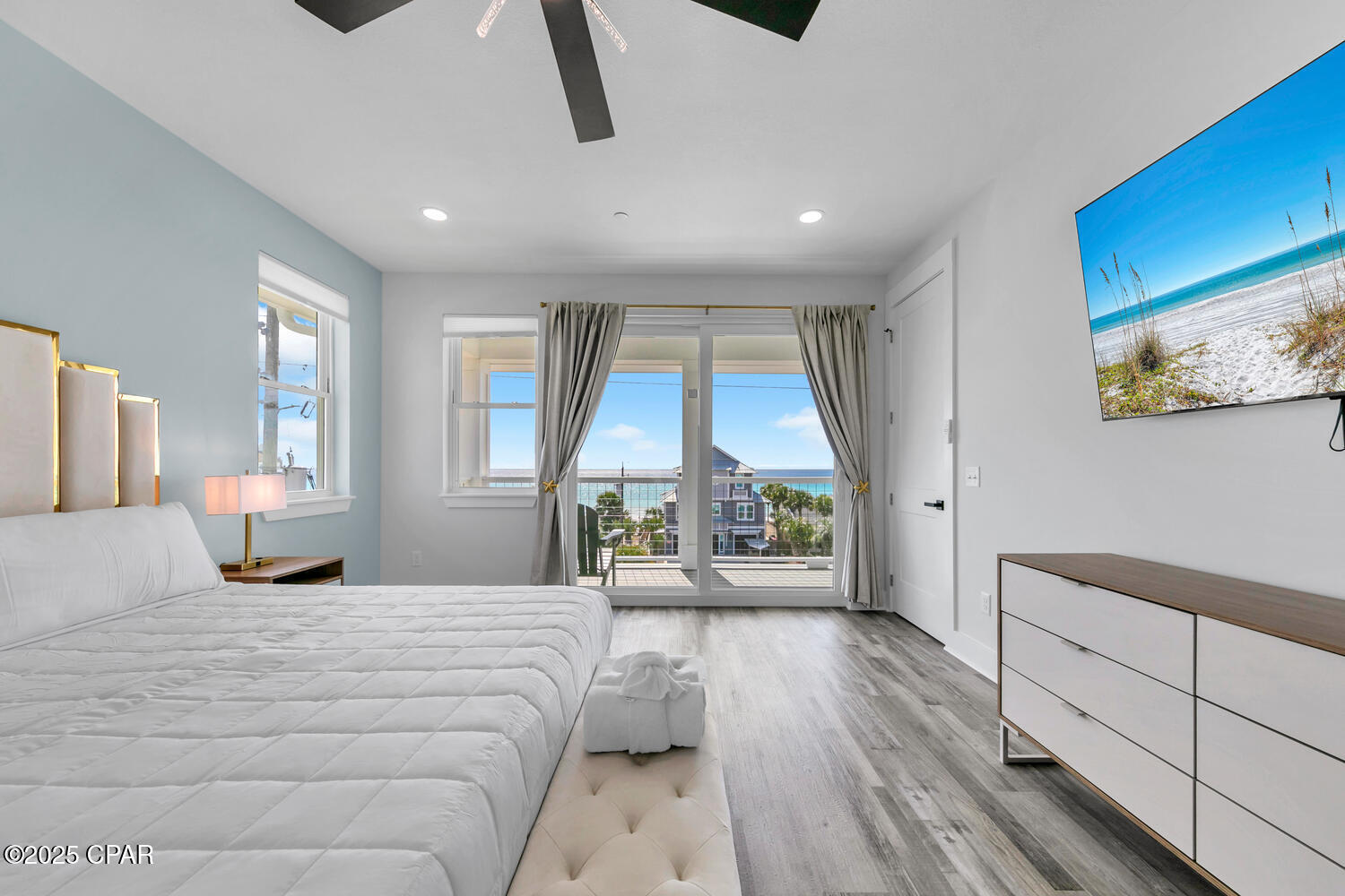 Image 21 For 13308 Front Beach Road