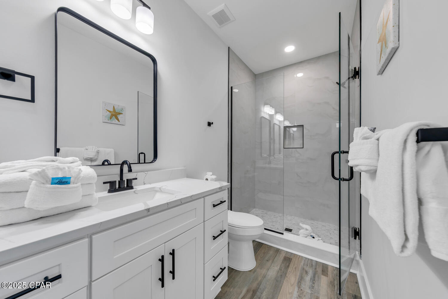 Image 39 For 13308 Front Beach Road