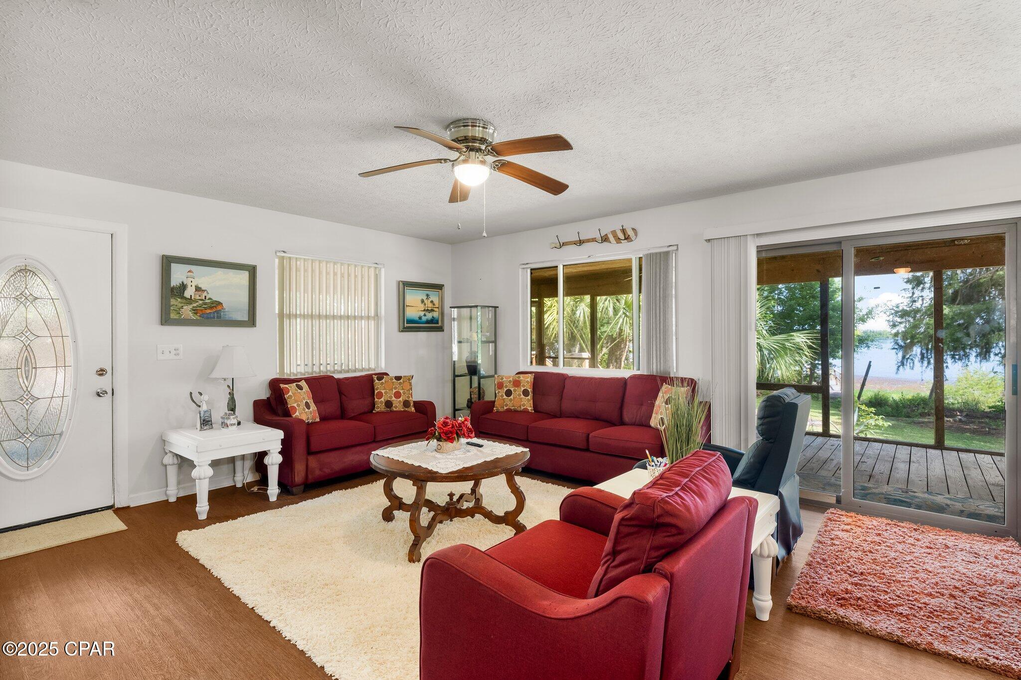 Image 4 For 4344 Huckleberry Lane