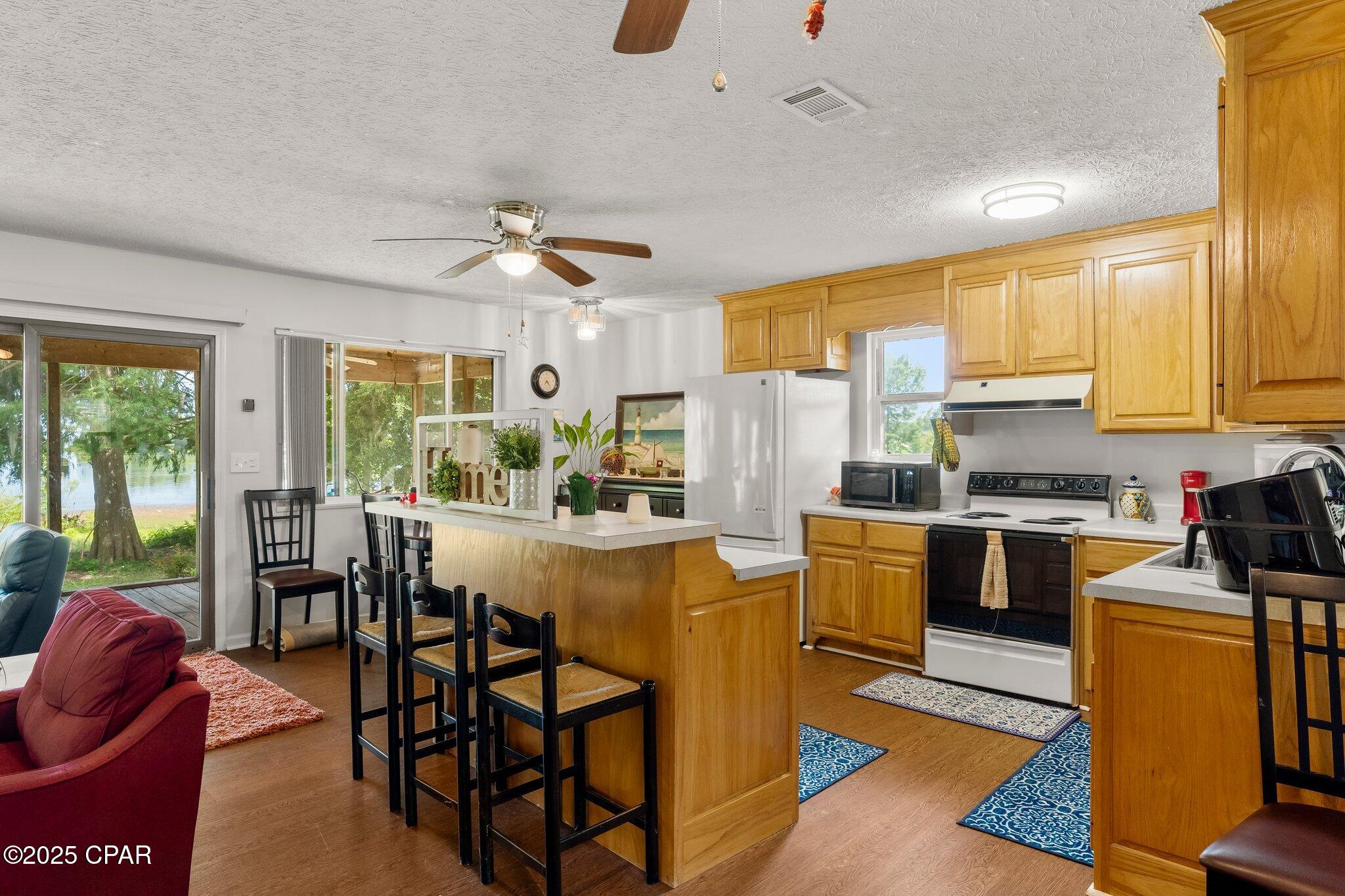 Image 8 For 4344 Huckleberry Lane